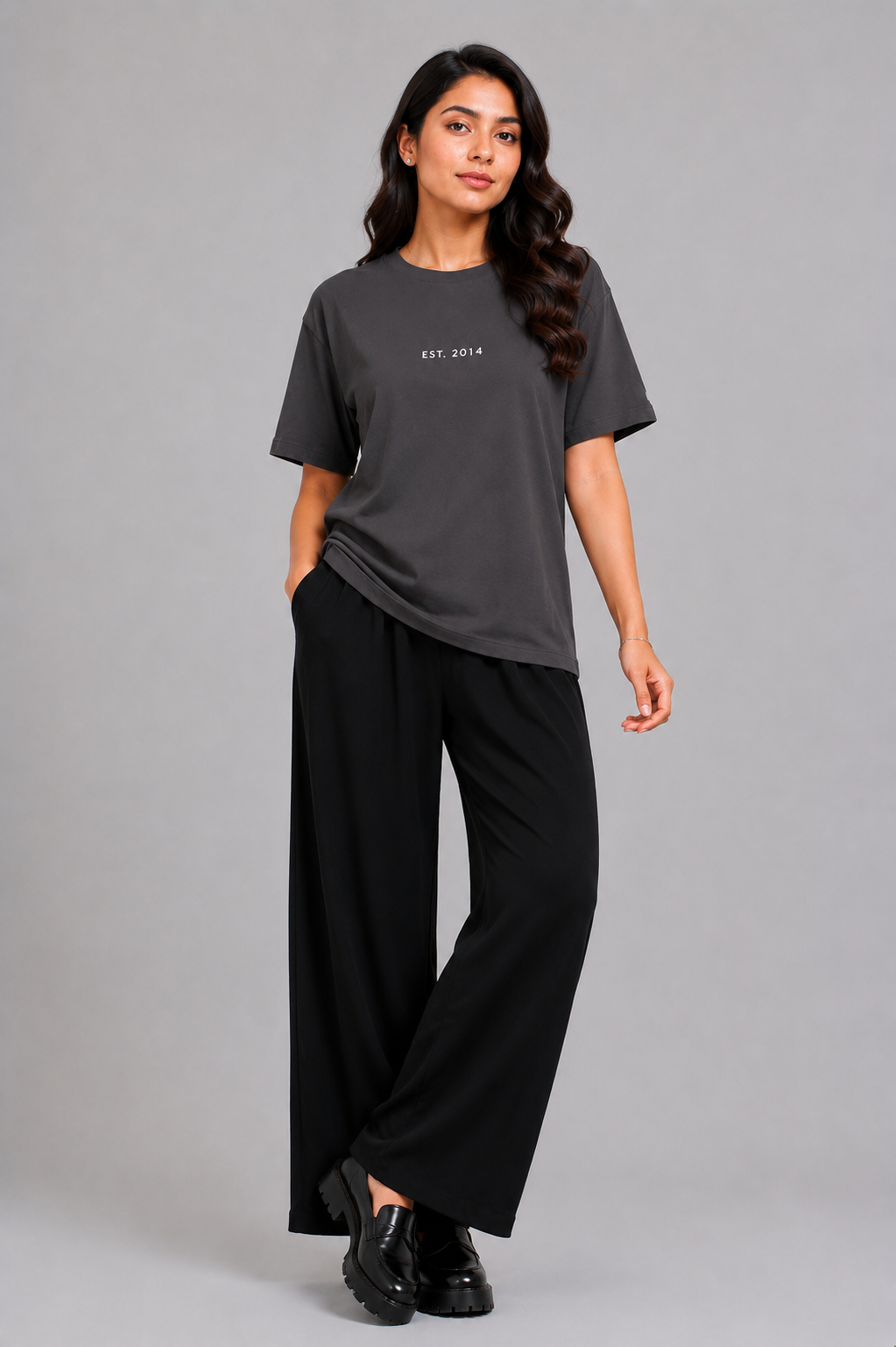 LADIES 2014 GRAPHIC DARK GREY TEE Reality