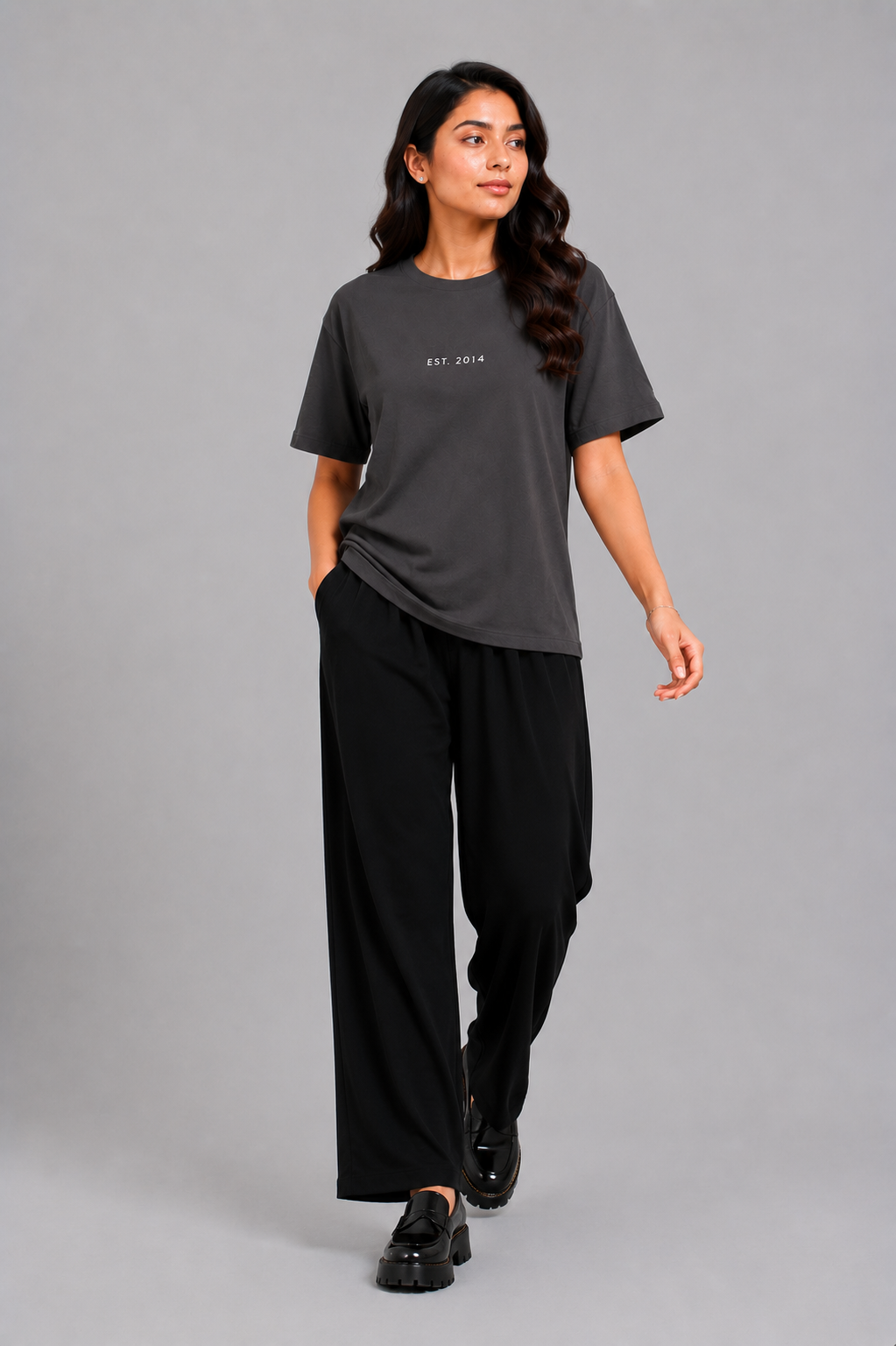 LADIES 2014 GRAPHIC DARK GREY TEE Reality