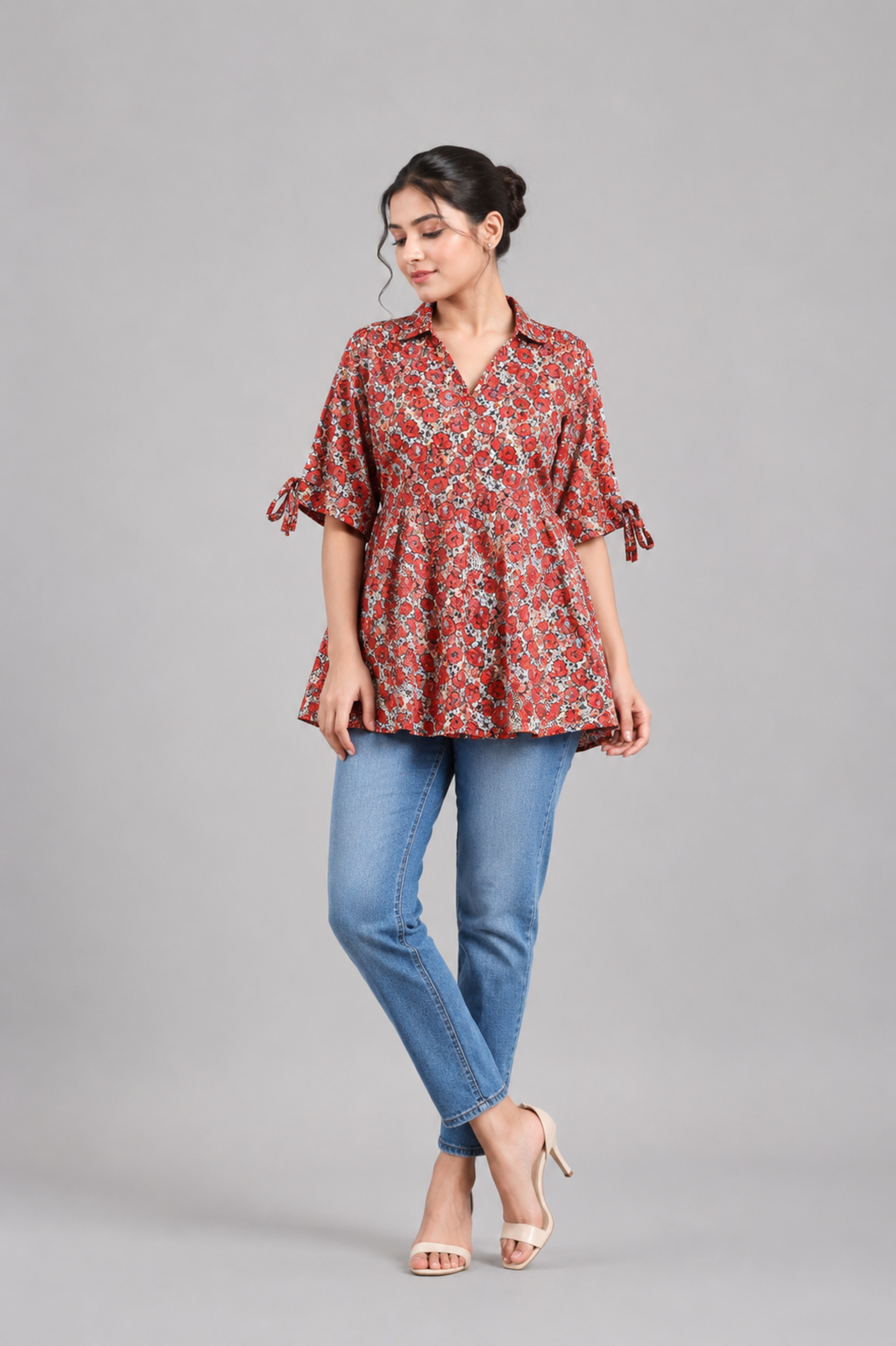 LADIES RED TOP Reality