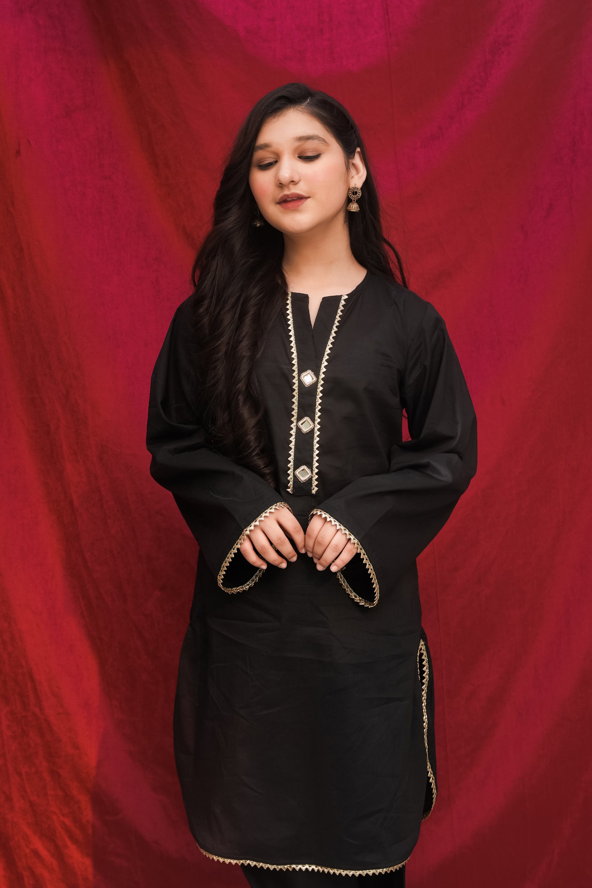 BLACK ETHNIC POP CO-ORD SET Reality