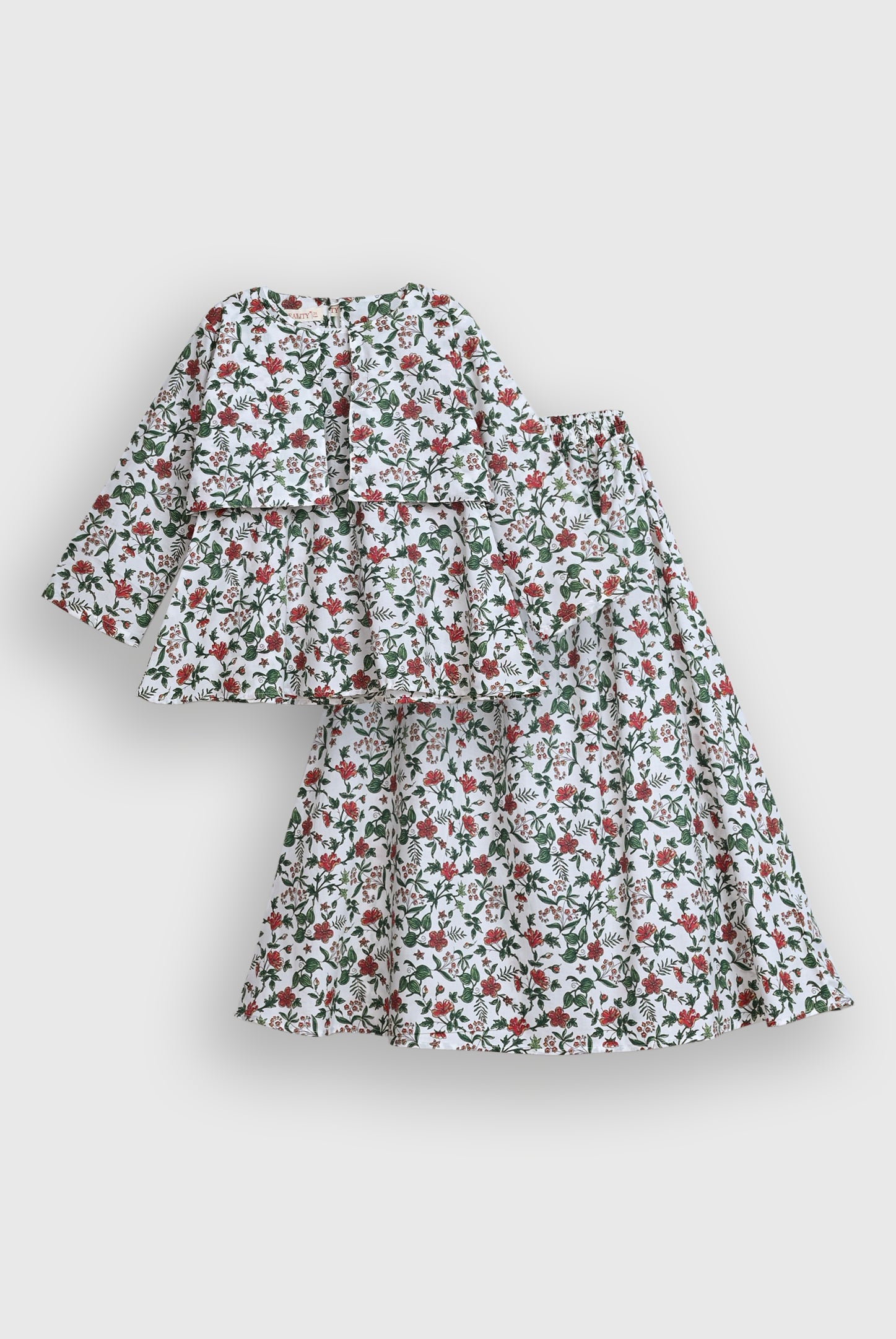 SUNNY GREEN DOODLE Reality