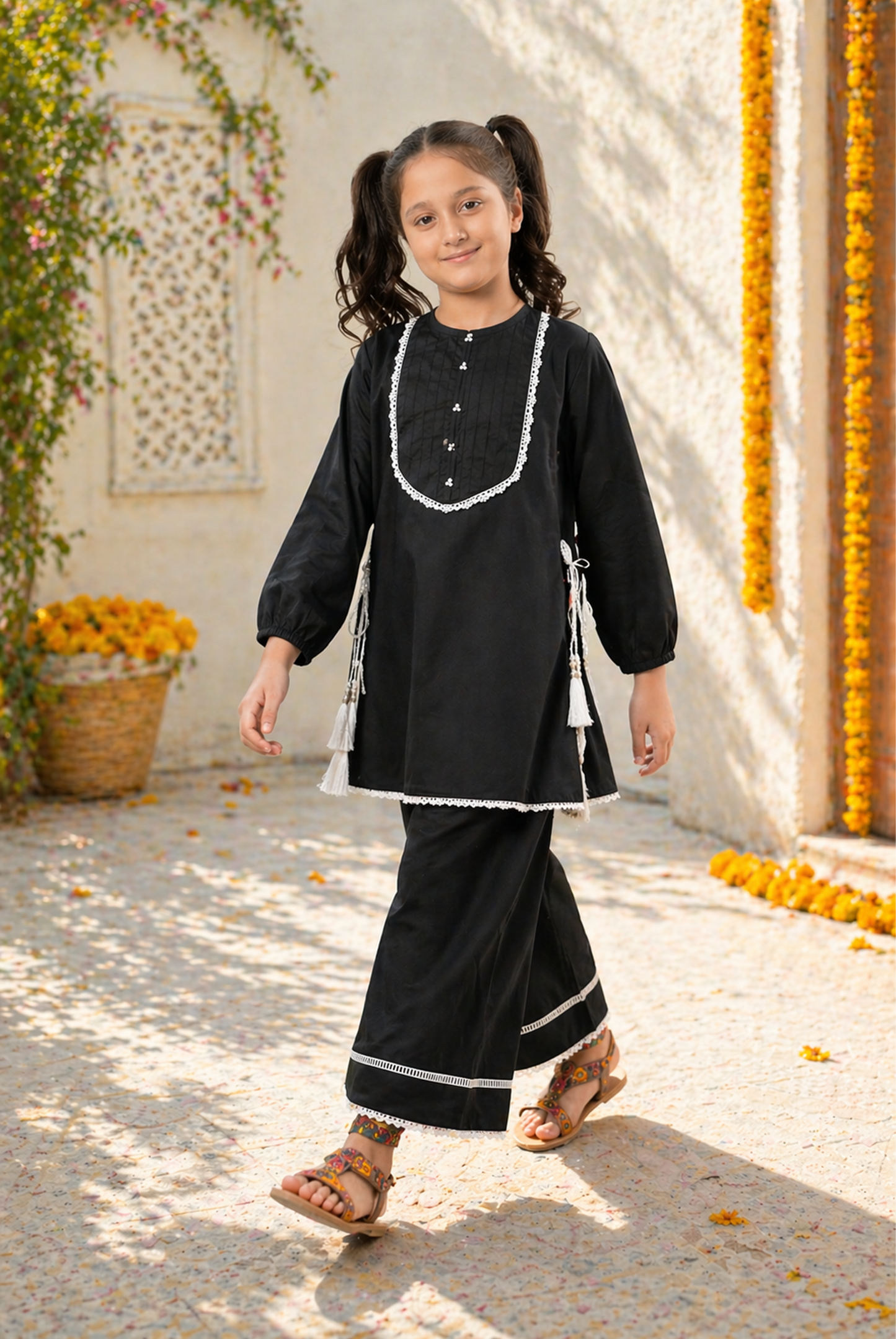 BLACK MEHER E SIYAH SUIT Reality