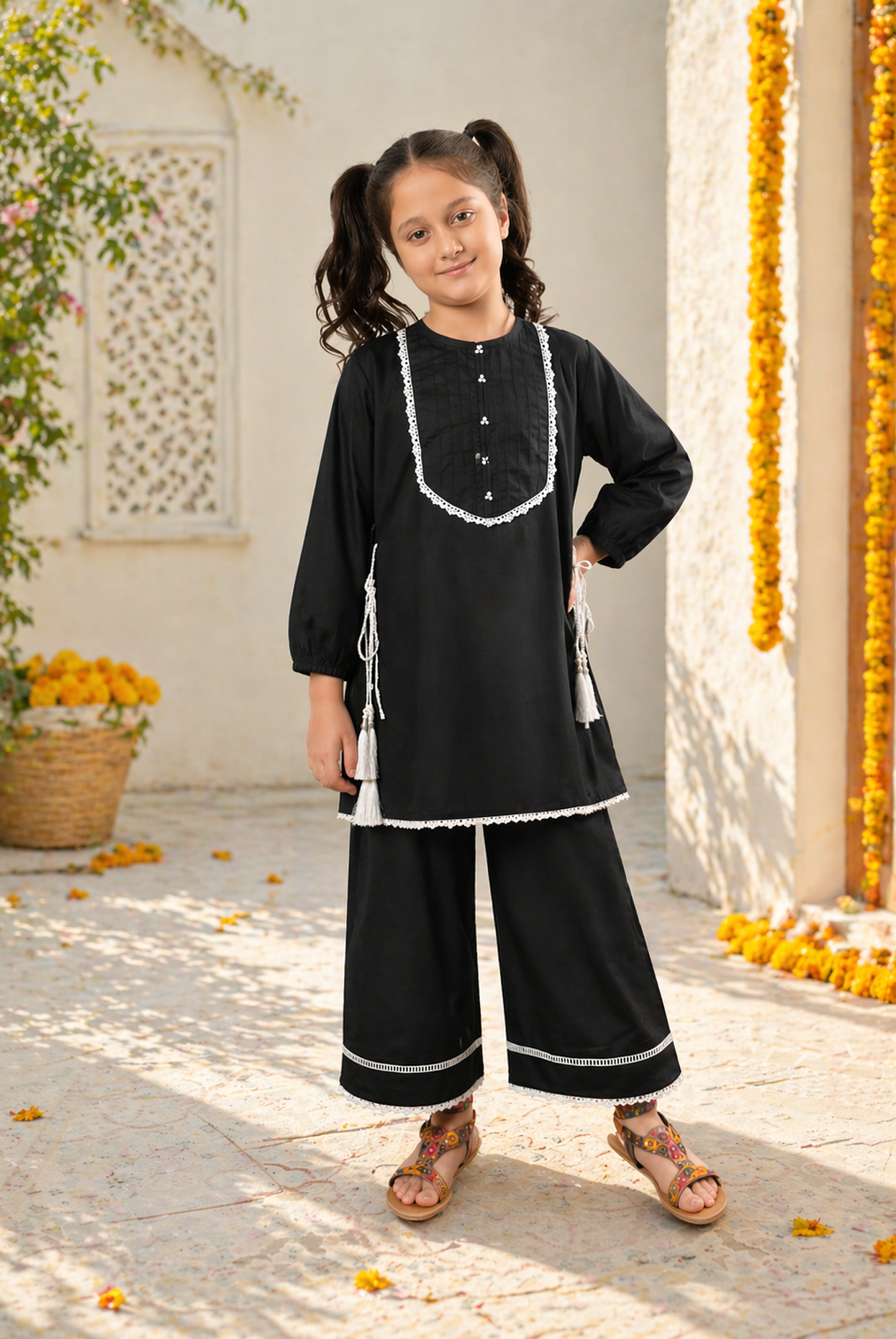 BLACK MEHER E SIYAH SUIT Reality