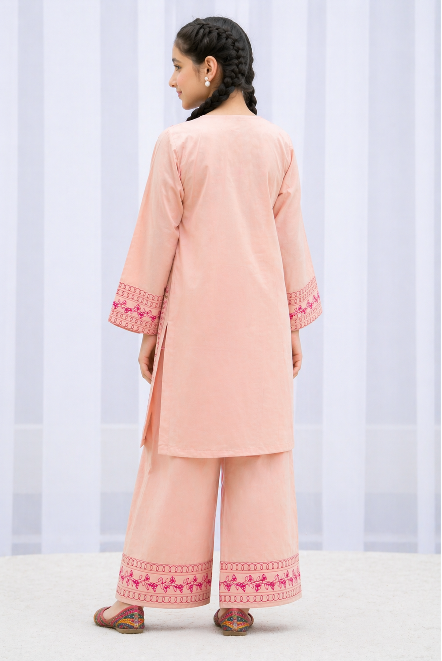 SKIN BLOCK PRINTED SUIT Reality