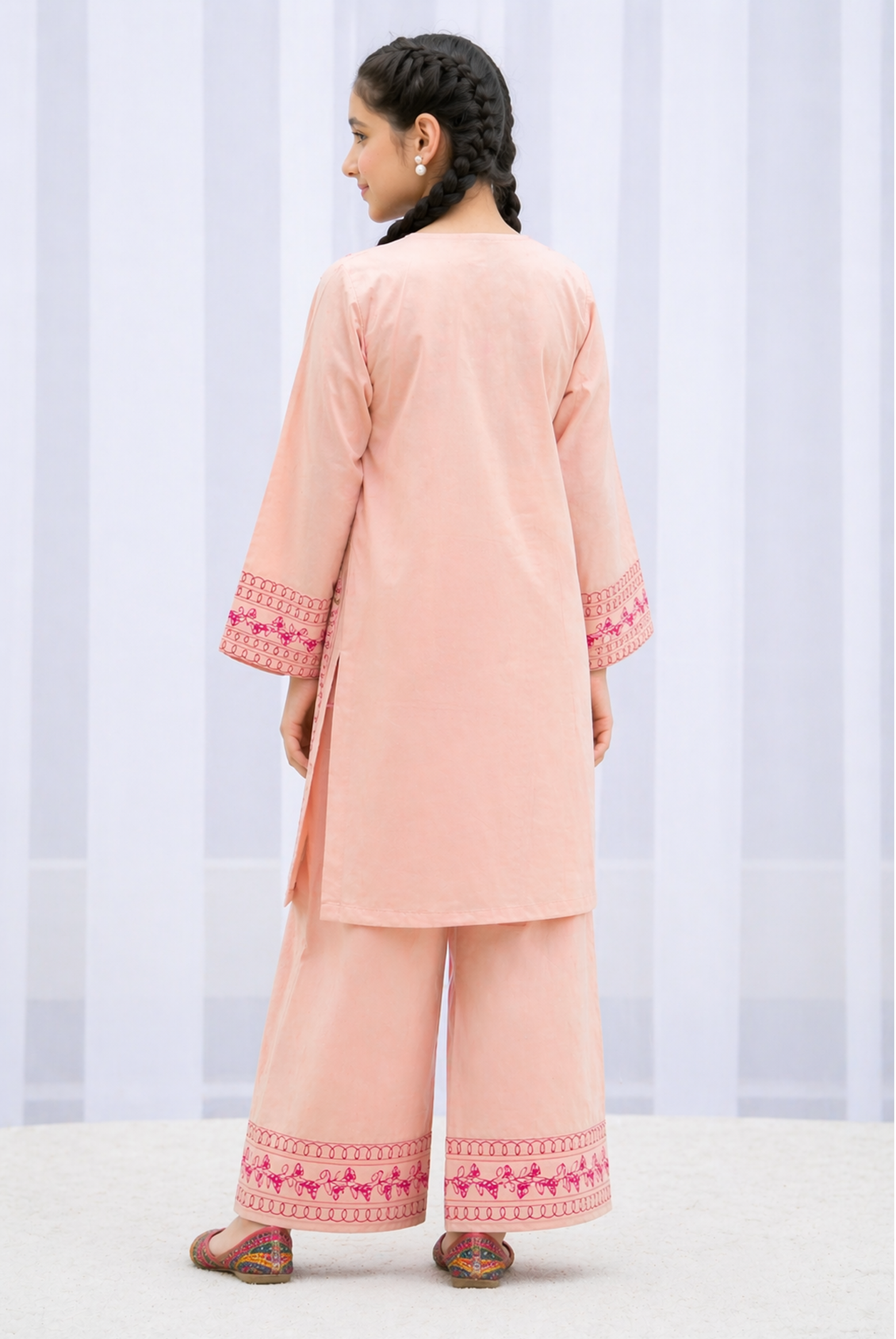 SKIN BLOCK PRINTED SUIT Reality