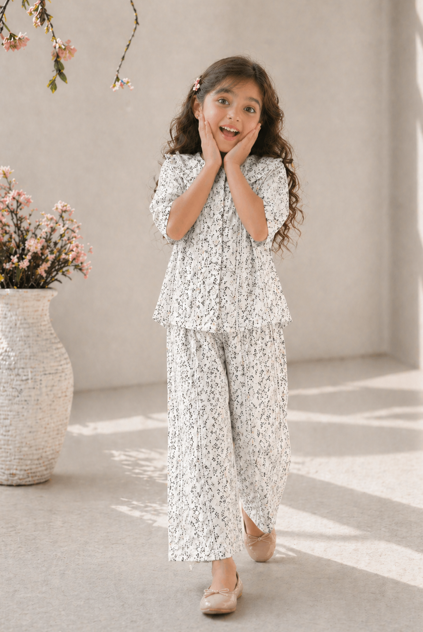 2 PIECE SPRING CANVAS OFF WHITE SUIT Reality