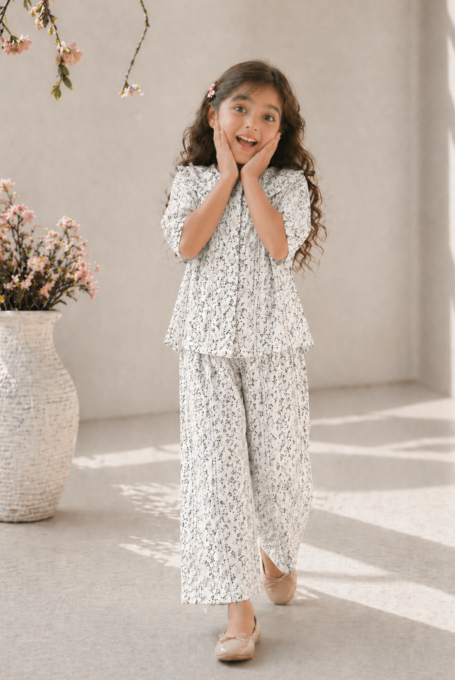 2 PIECE SPRING CANVAS OFF WHITE SUIT Reality