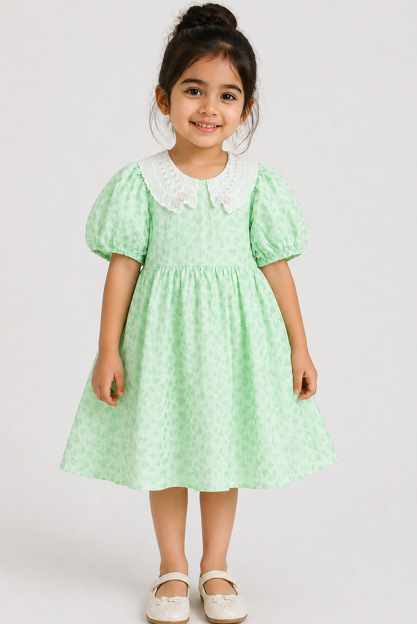GIRLS GREEN FROCK Reality