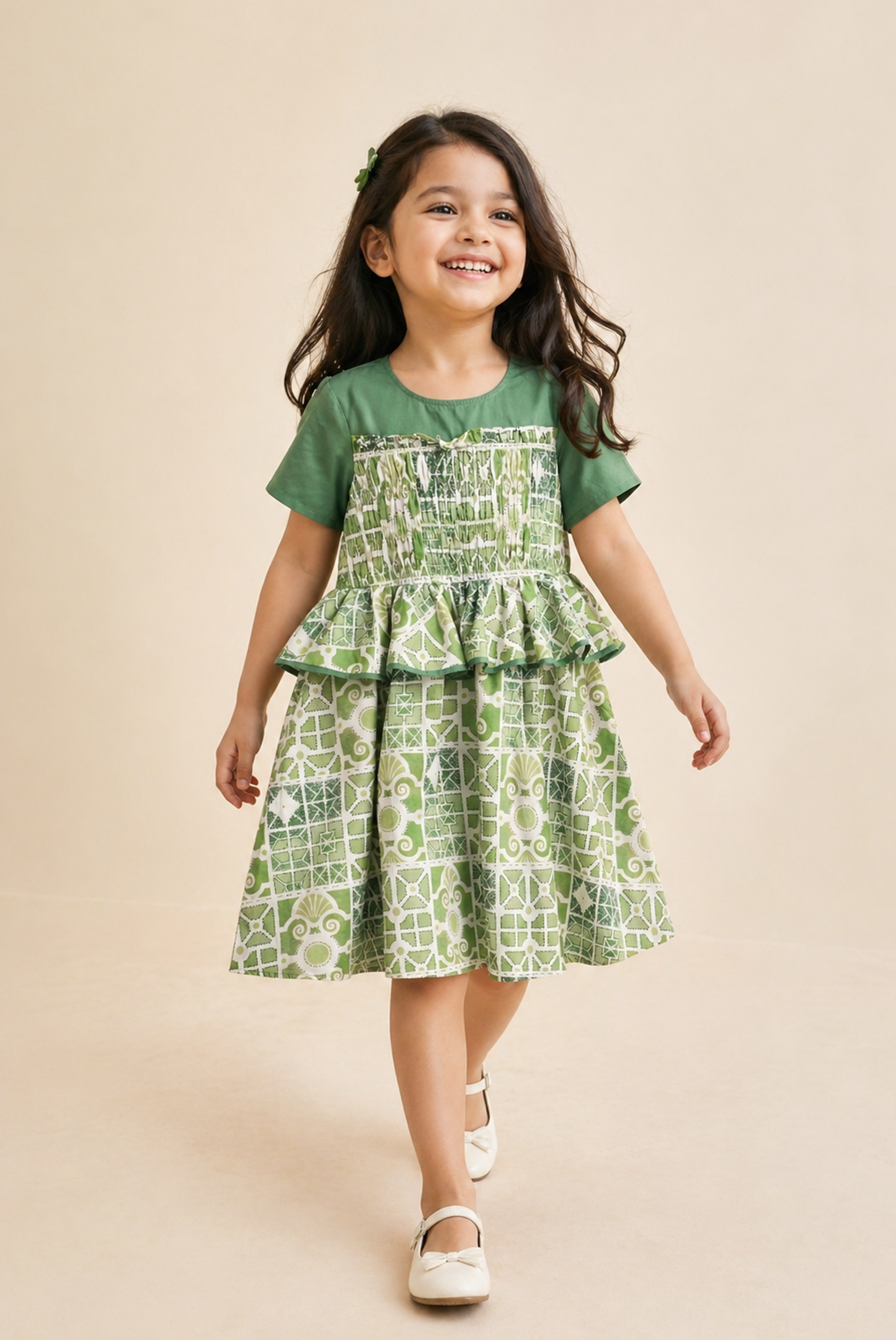 GIRLS GREEN FROCK Reality