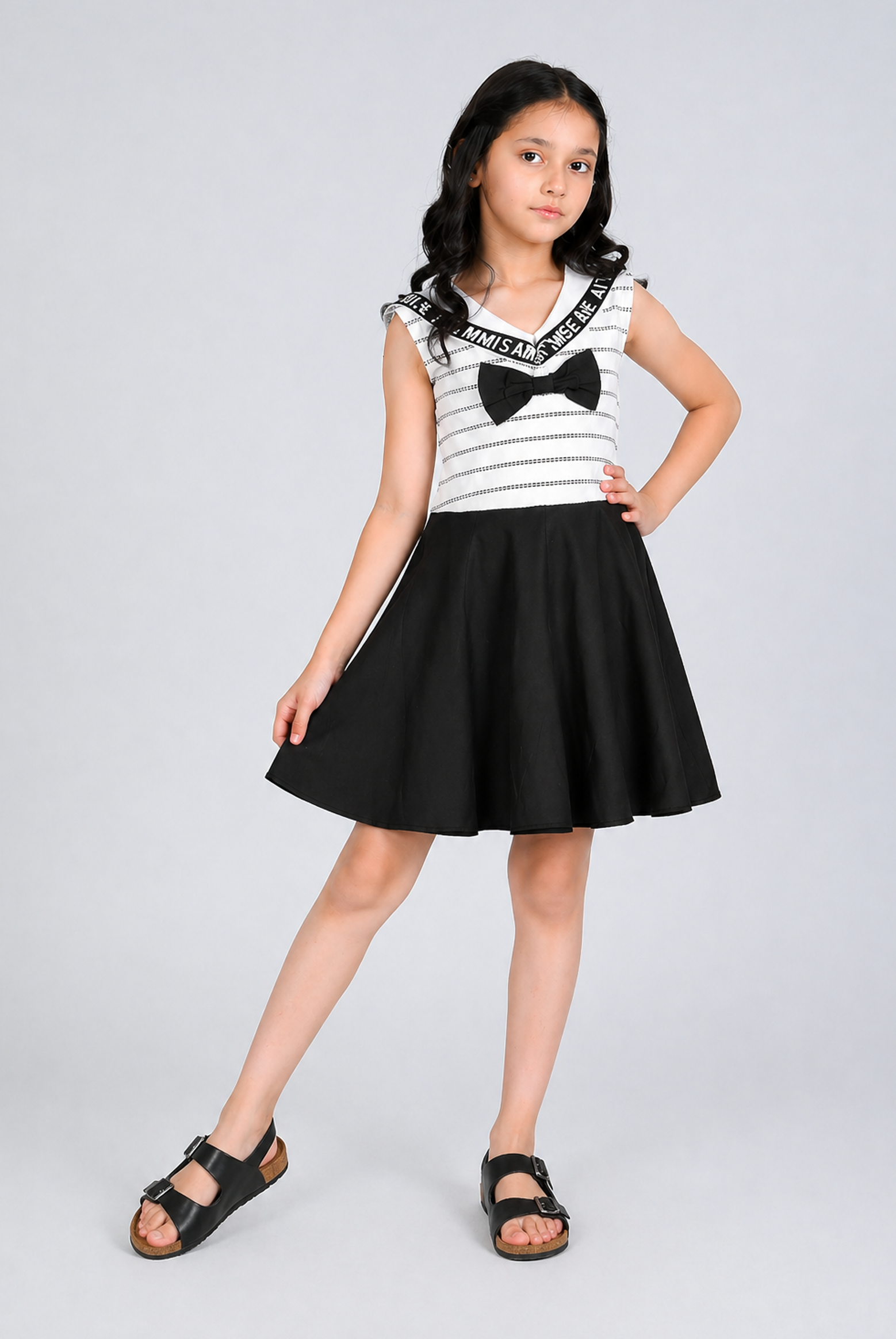 GIRLS BLACK FROCK Reality