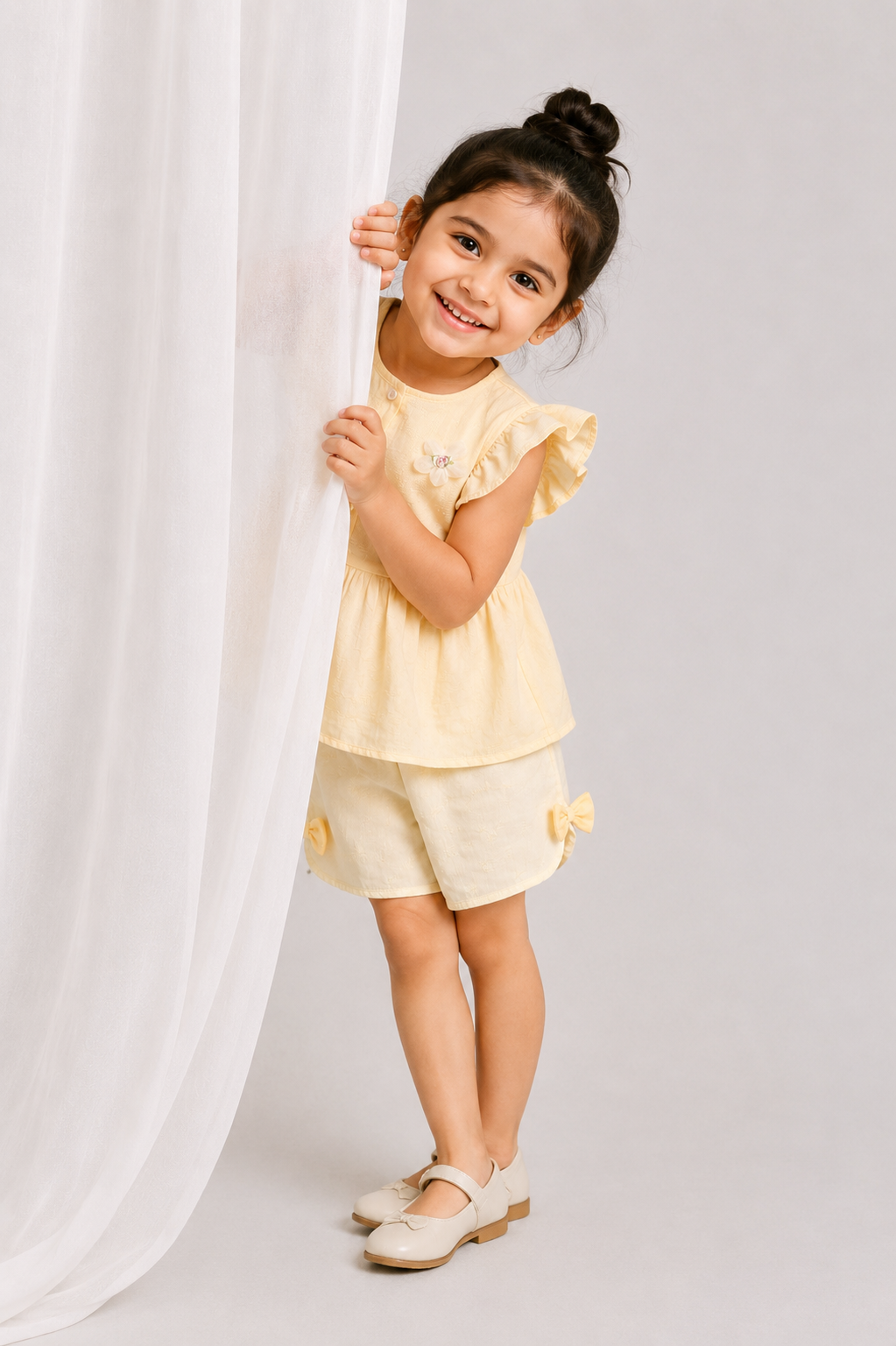 LIGHT YELLOW CO-ORD SUIT Reality