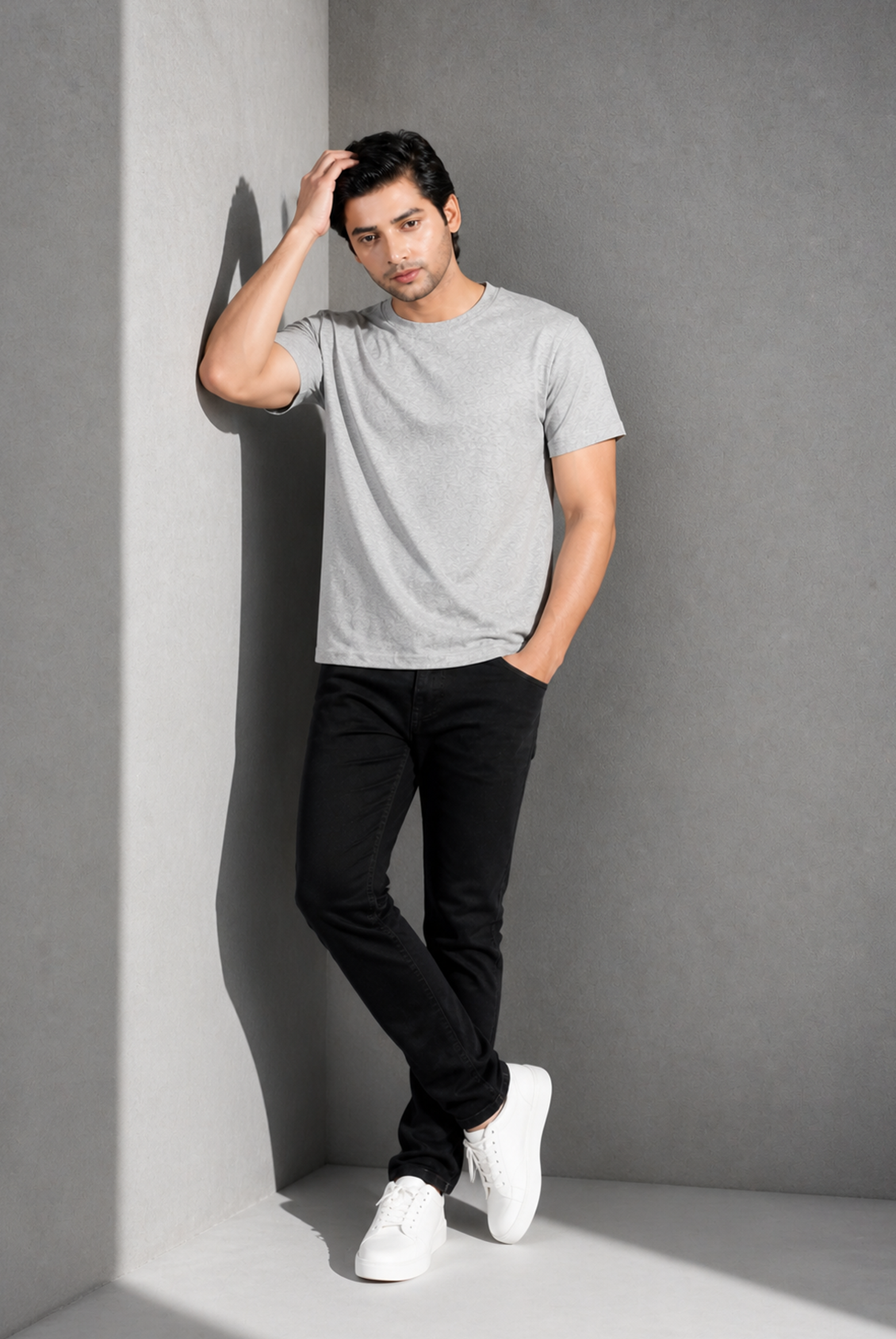 MEN GREYDOWN SHOULDER T-SHIRT Reality