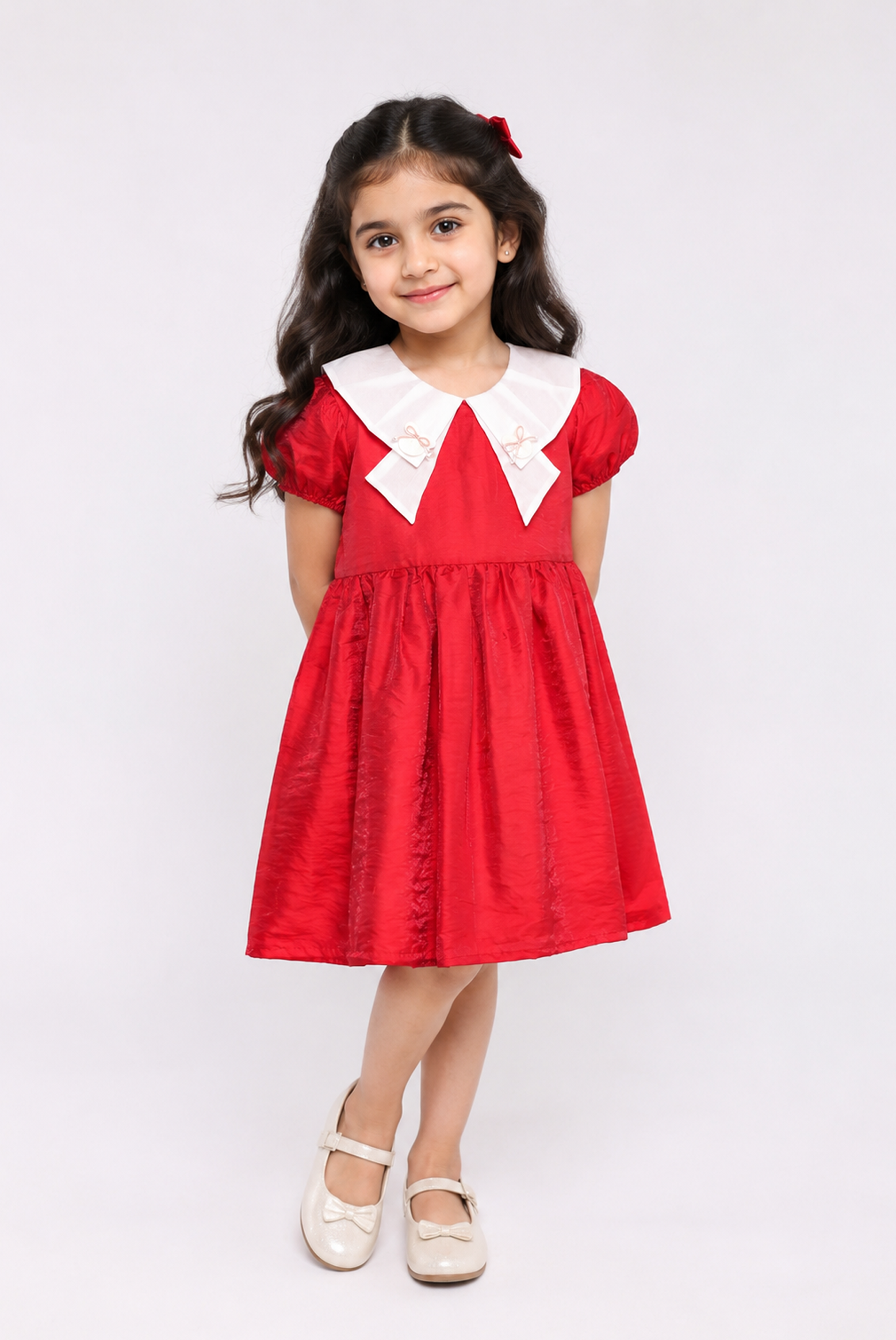 GIRLS RED FROCK Reality