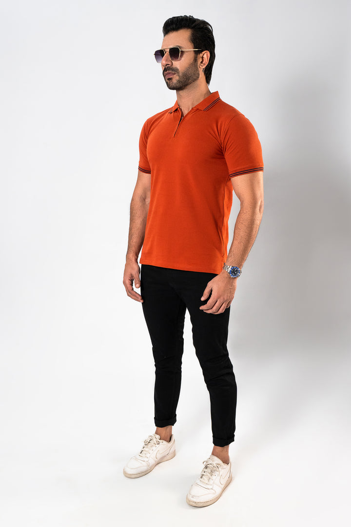 MEN RUST ZIP POLO Reality