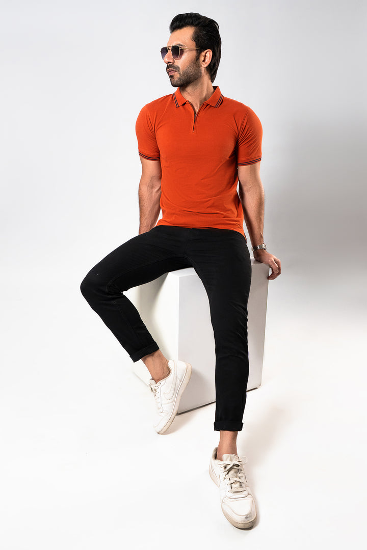 MEN RUST ZIP POLO Reality