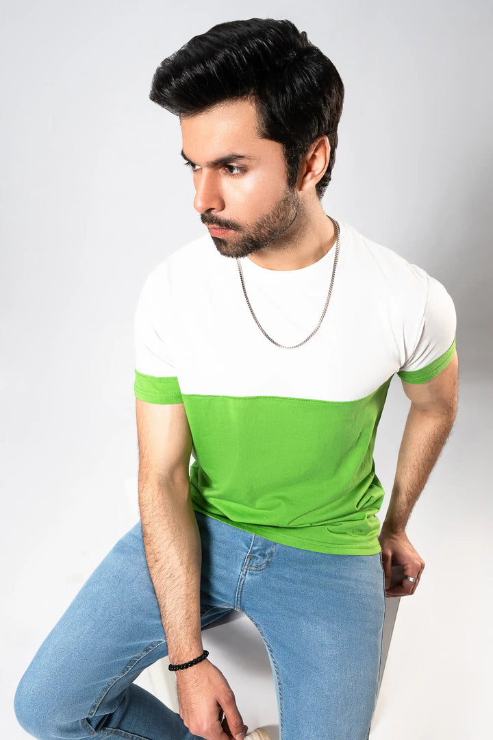 MEN GREEN & WHITE PANEL T-SHIRT Reality