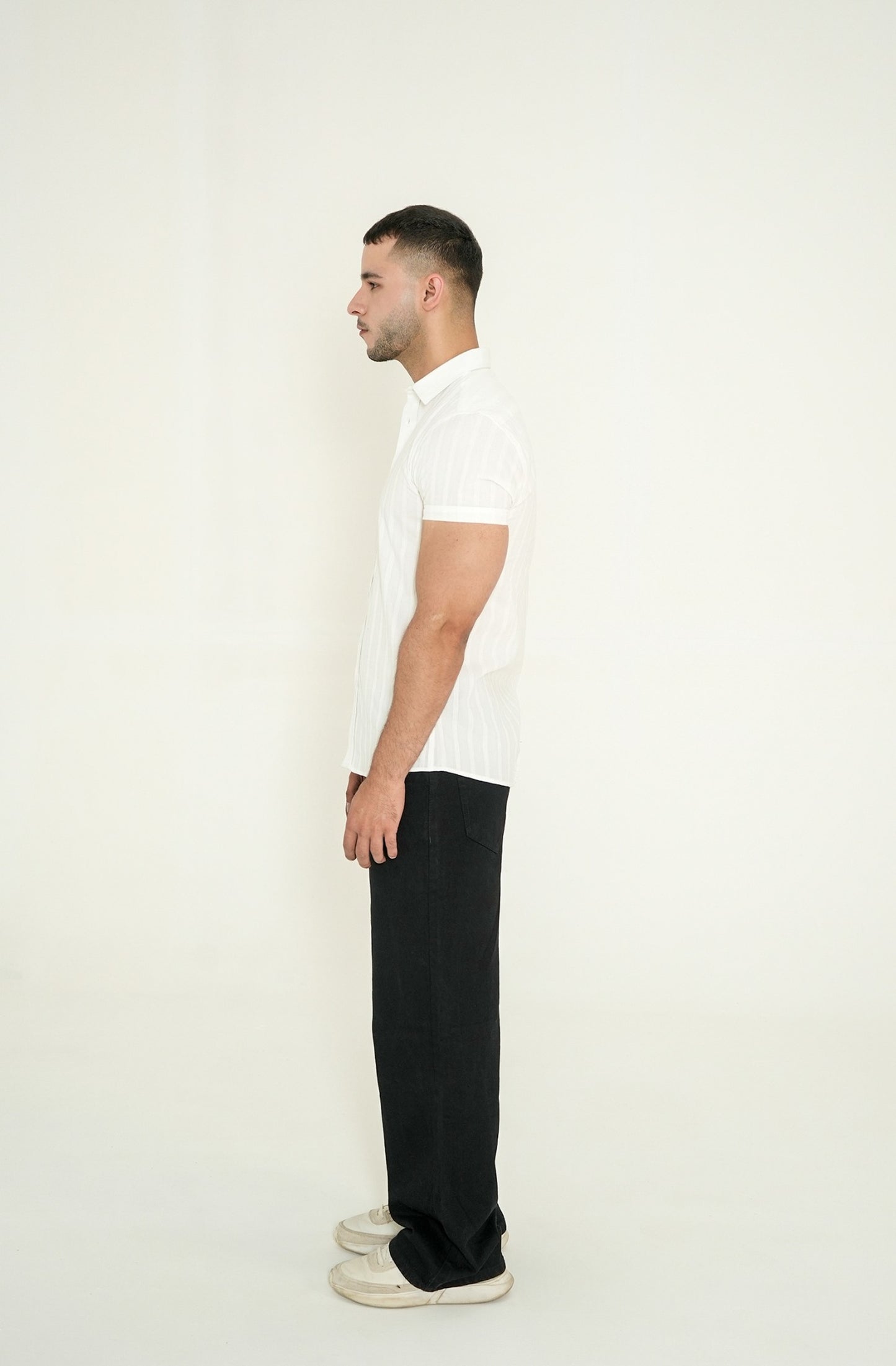 WHITE LINE STRIPED H/S CASUAL SHIRT Reality