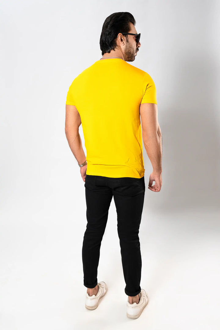 MEN MUSTARD GRAPHIC T-SHIRT Reality