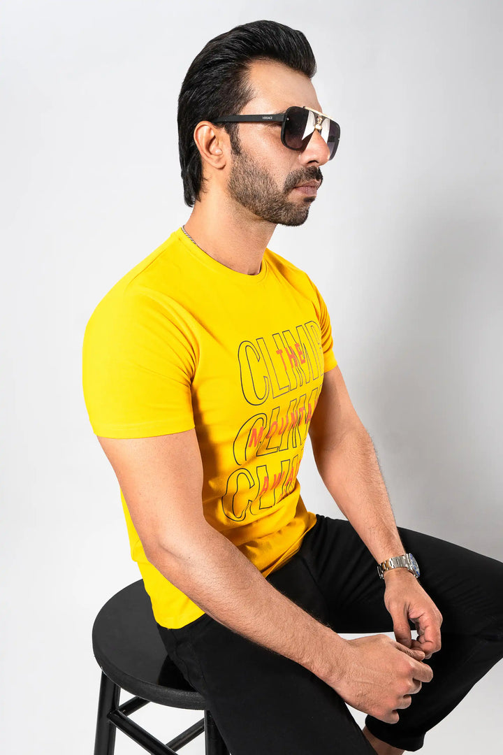 MEN MUSTARD GRAPHIC T-SHIRT Reality