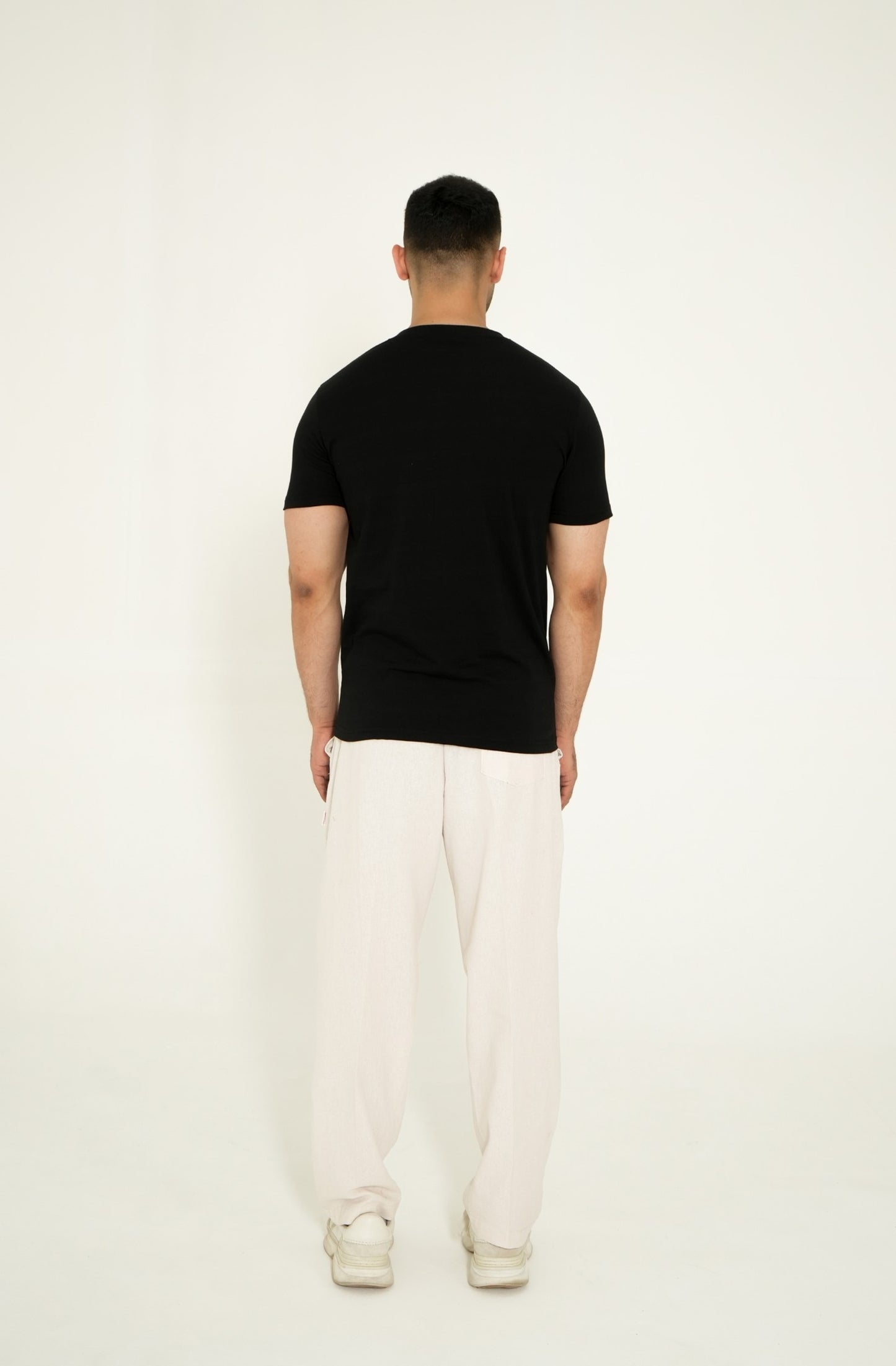 MEN BLACK T-SHIRT Reality