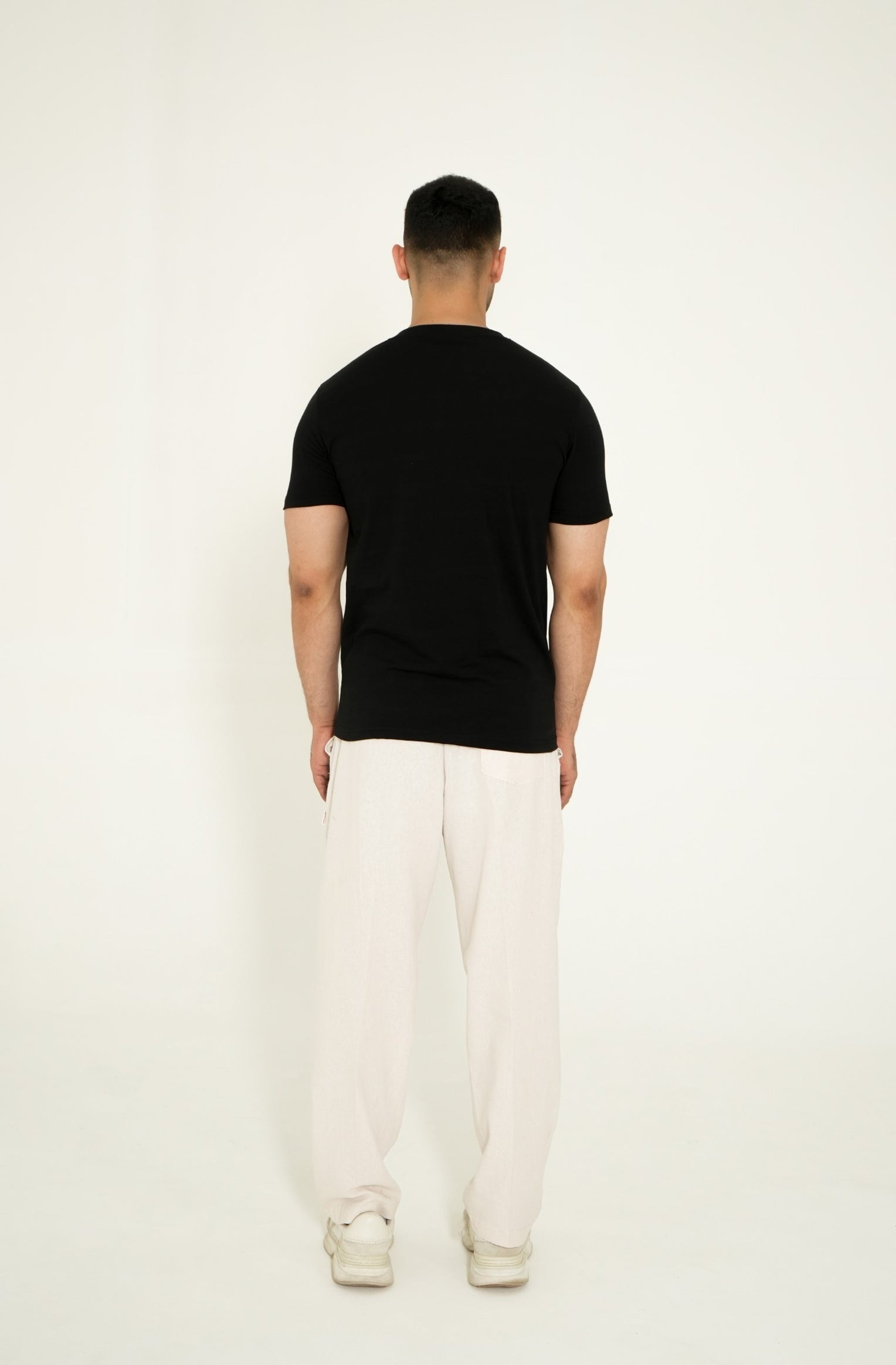 MEN BLACK T-SHIRT Reality