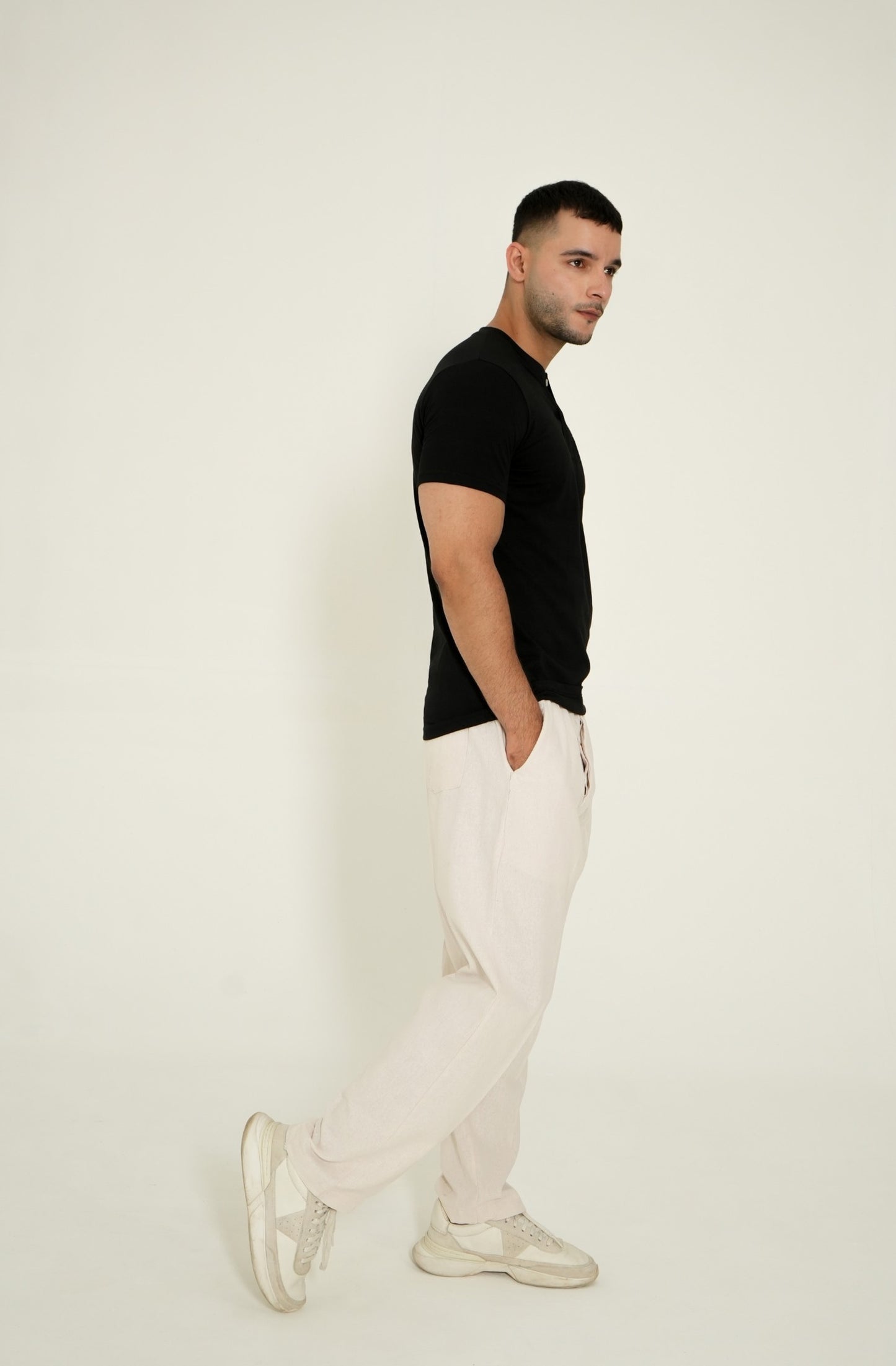 MEN BLACK T-SHIRT Reality