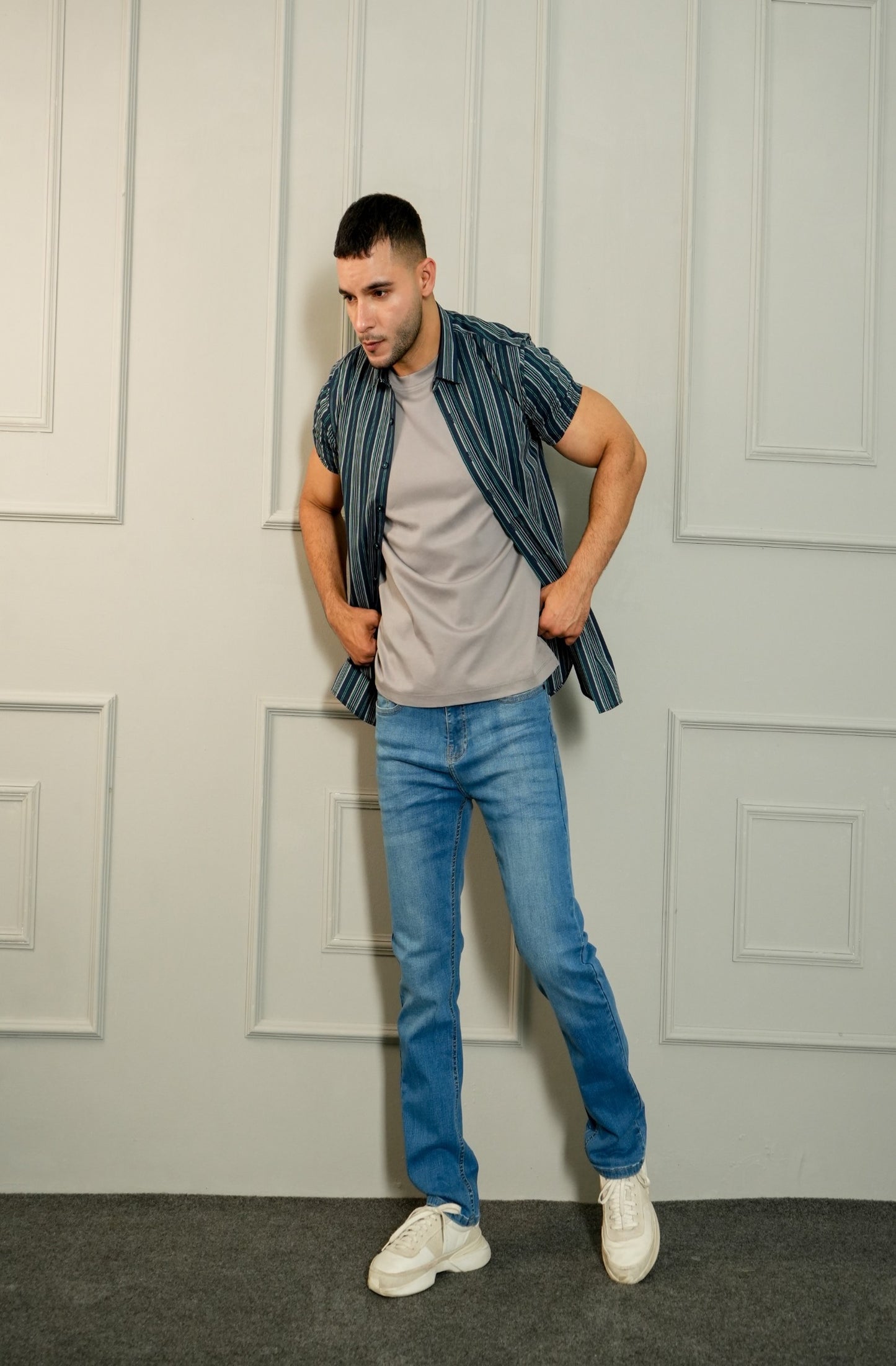 NAVY STRIPED H/S CASUAL SHIRT