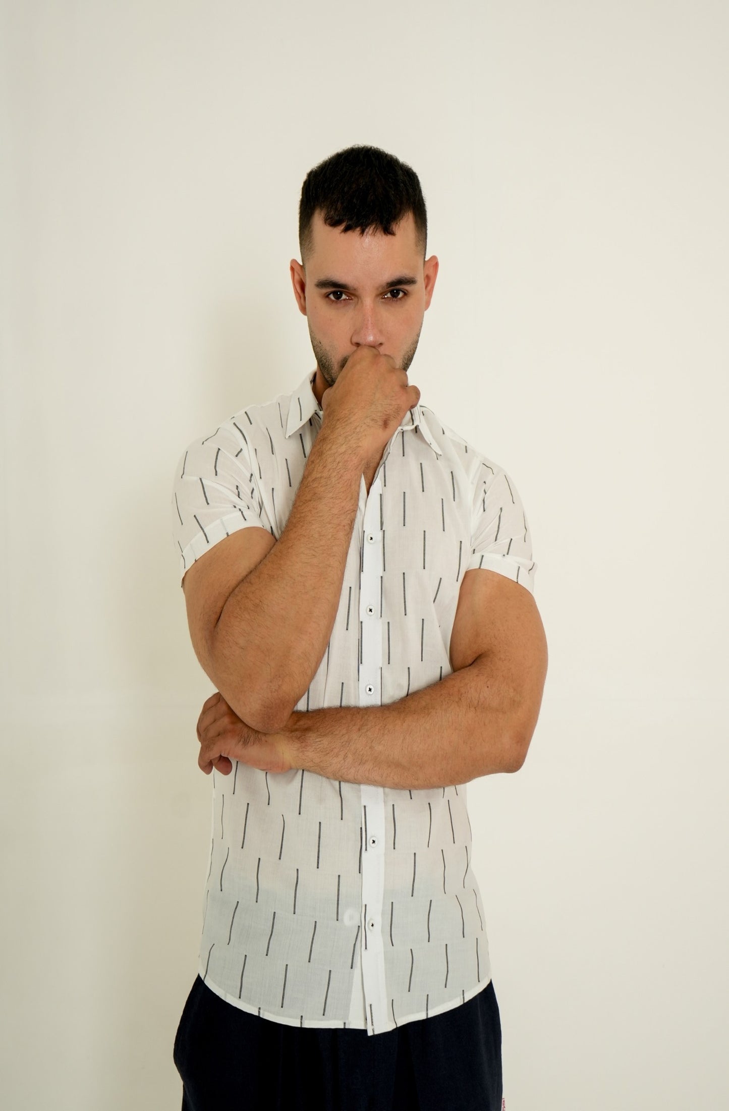 OFF WHITE STRIPED H/S CASUAL SHIRT Reality