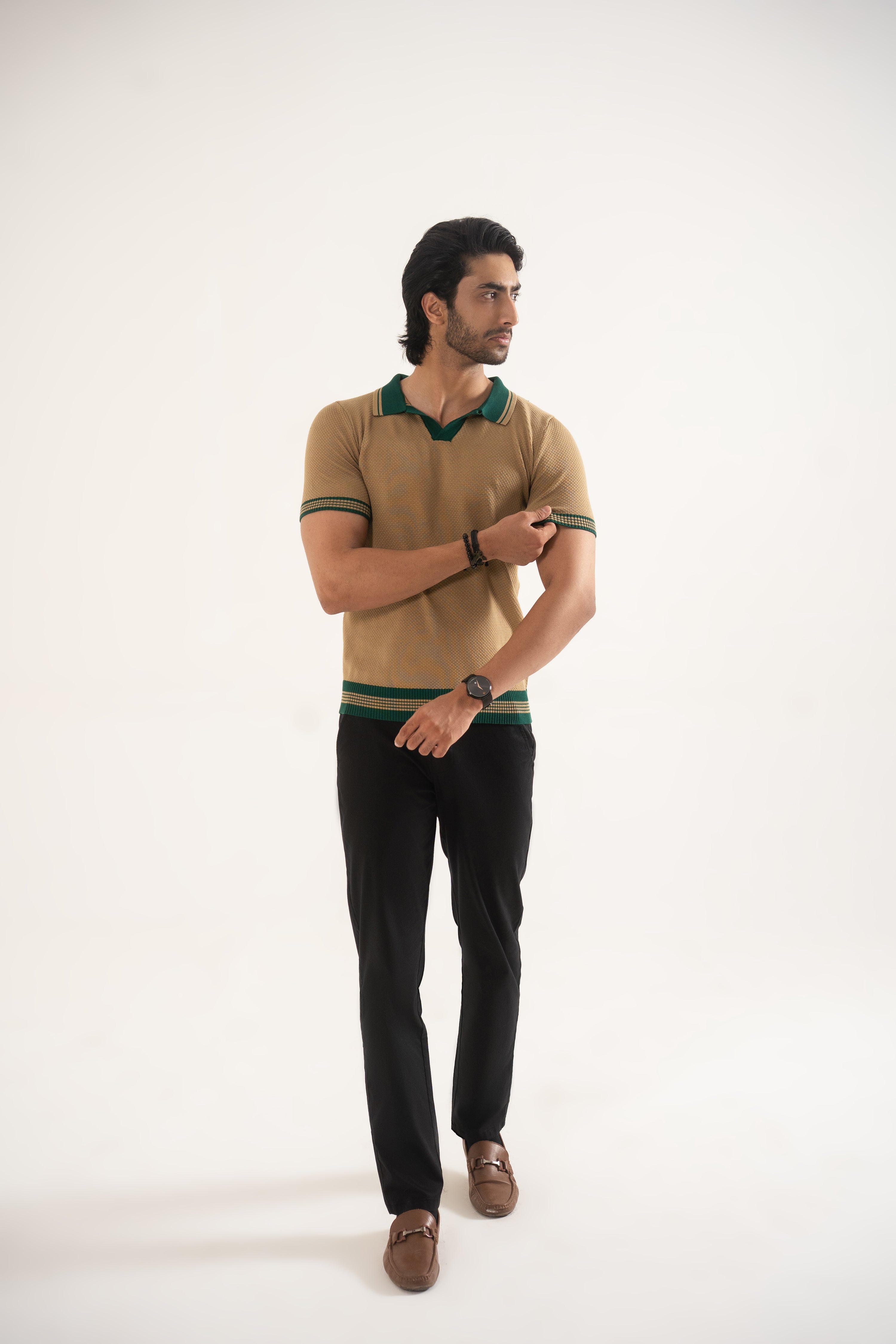 PREMIUM KNITTED KHAKI POLO Reality