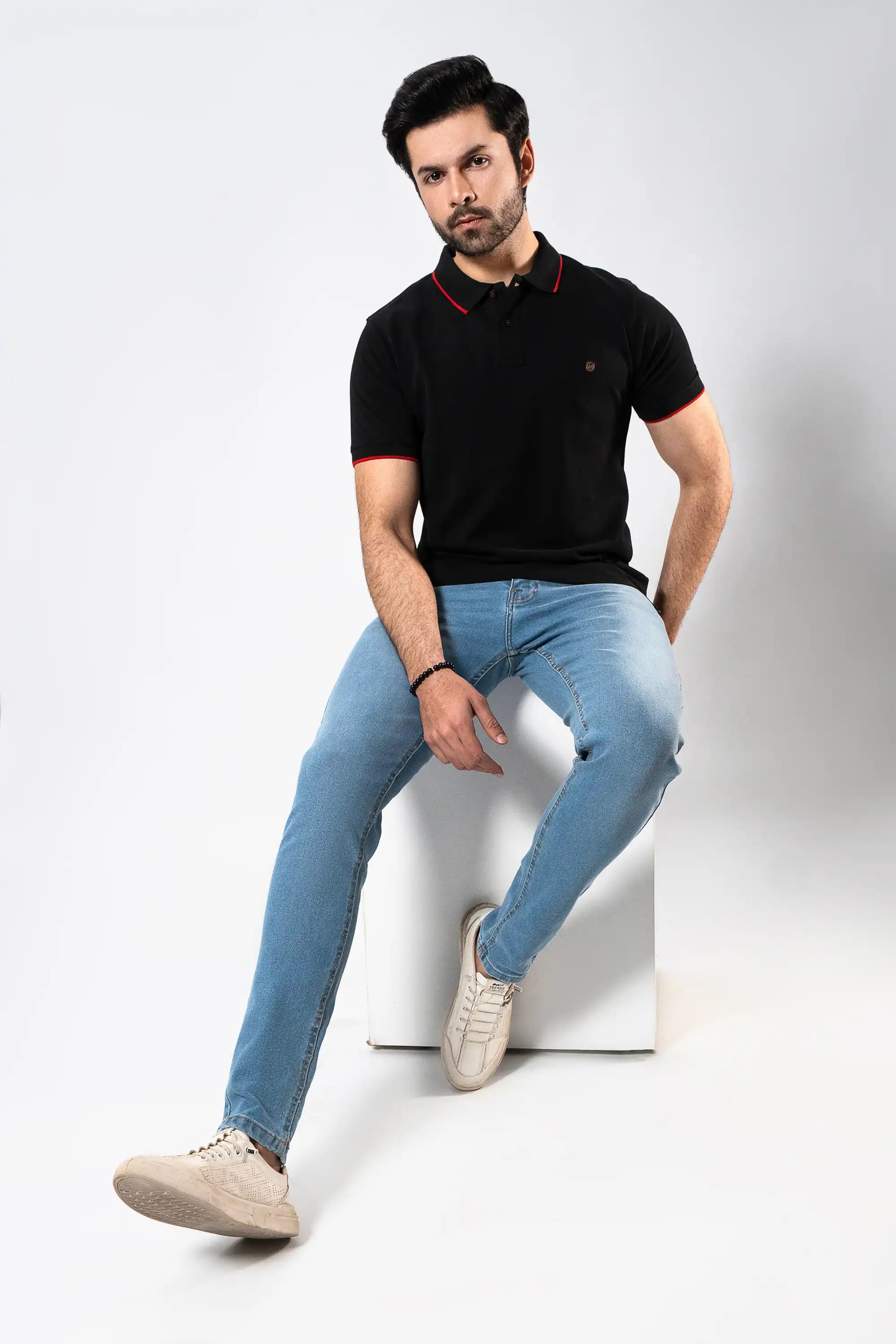 MEN BLACK DARK KNIGHT POLO Reality