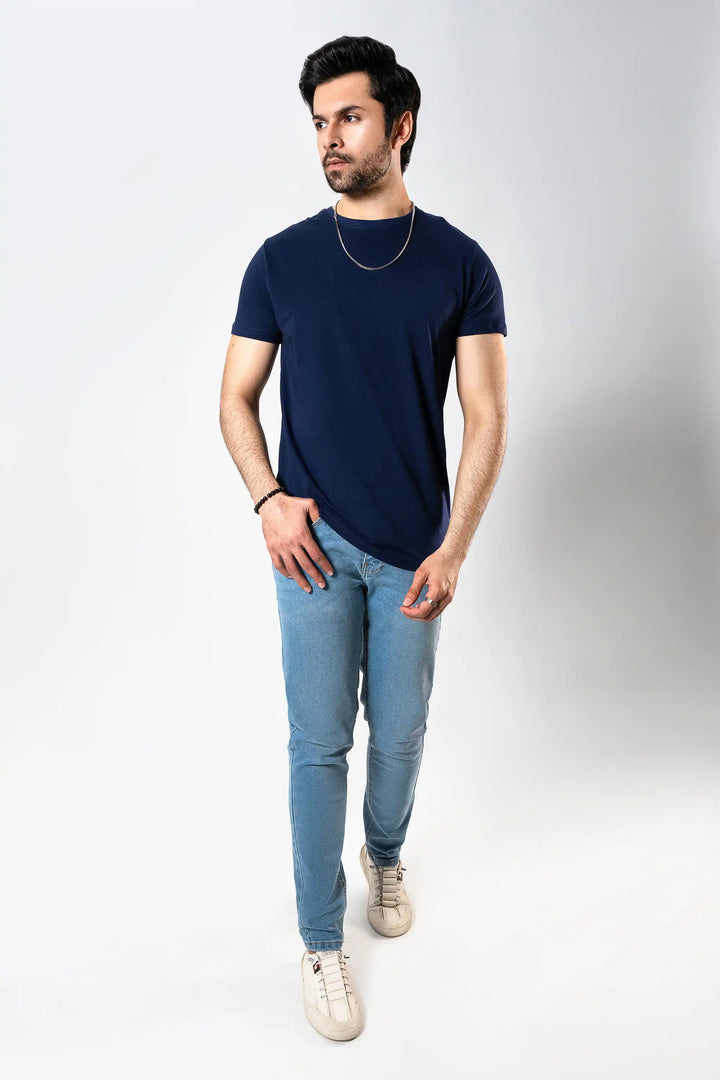 MEN NAVY BASIC T-SHIRT Reality