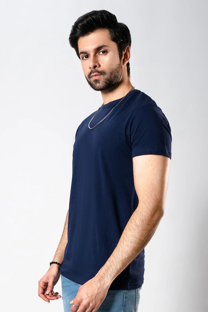 MEN NAVY BASIC T-SHIRT Reality