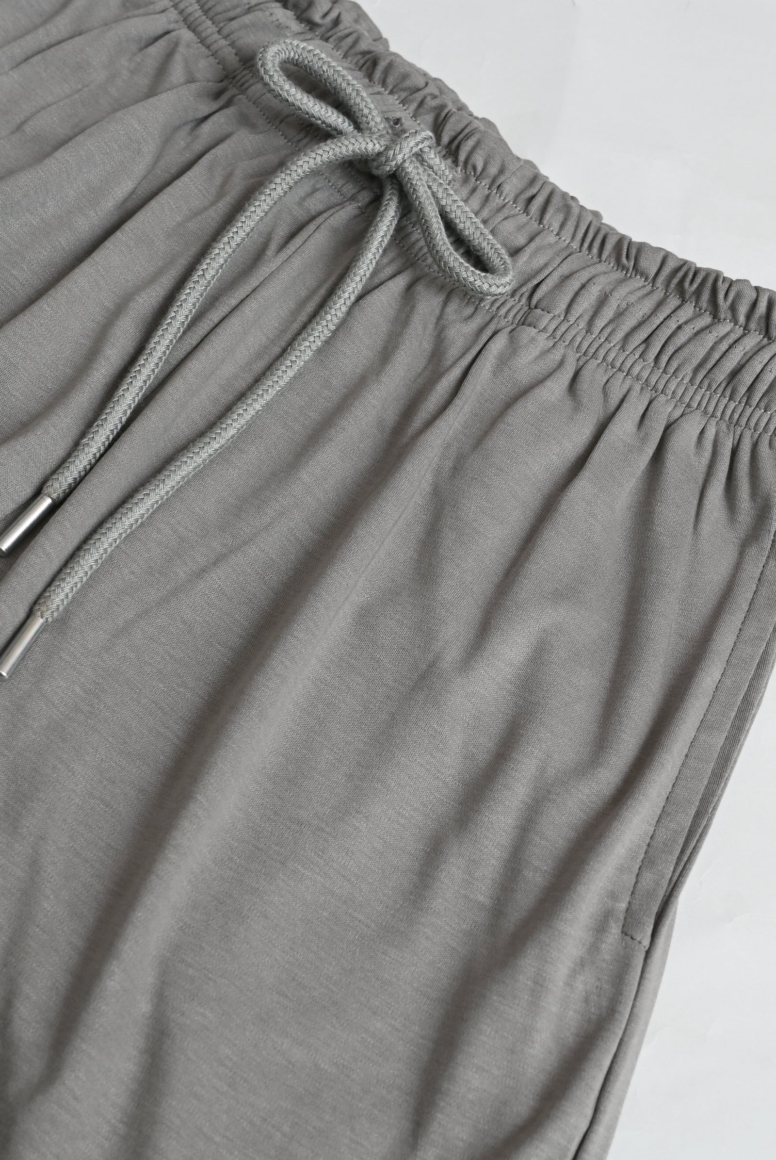 MEN GRAY SHORT Reality