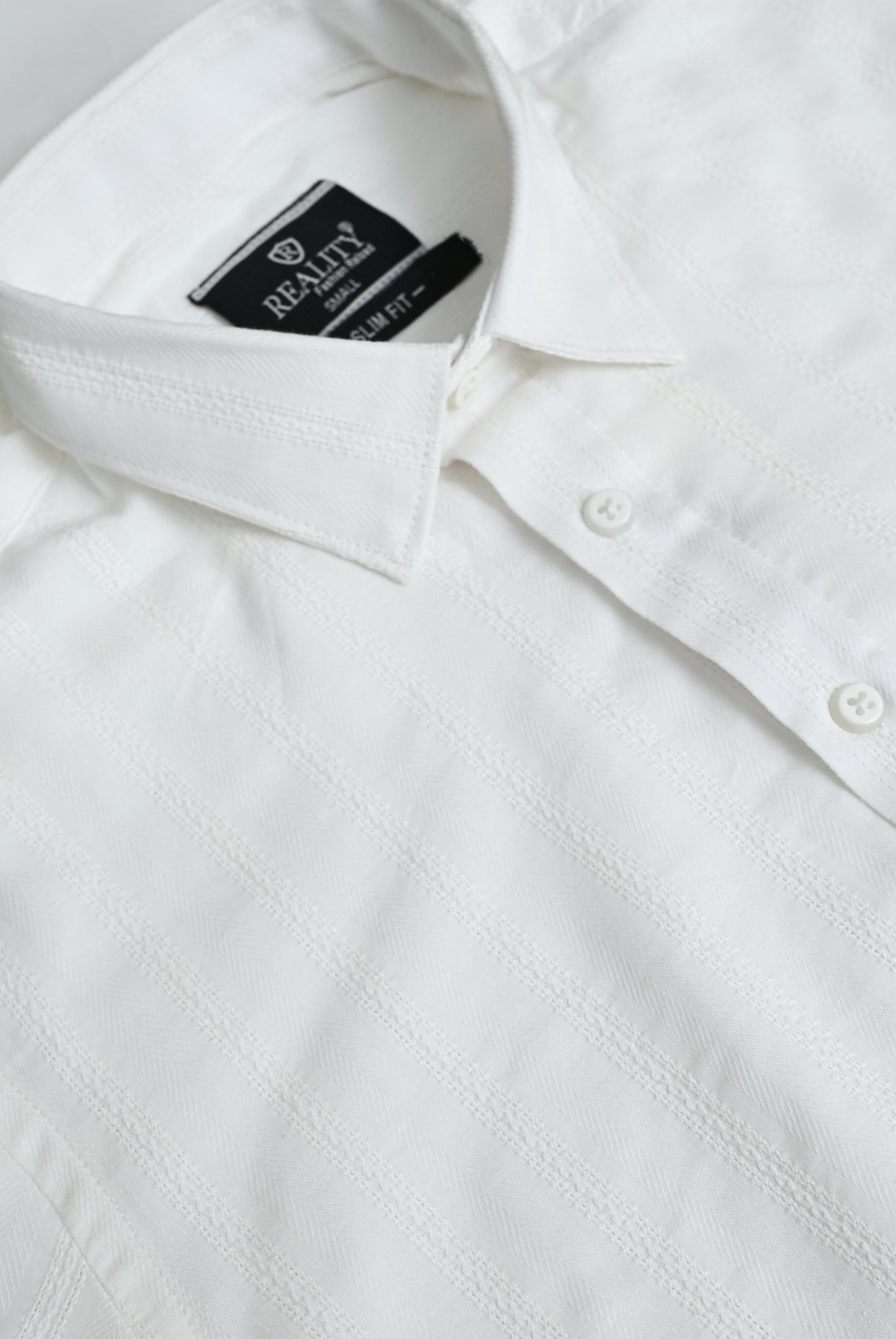WHITE LINE STRIPED H/S CASUAL SHIRT