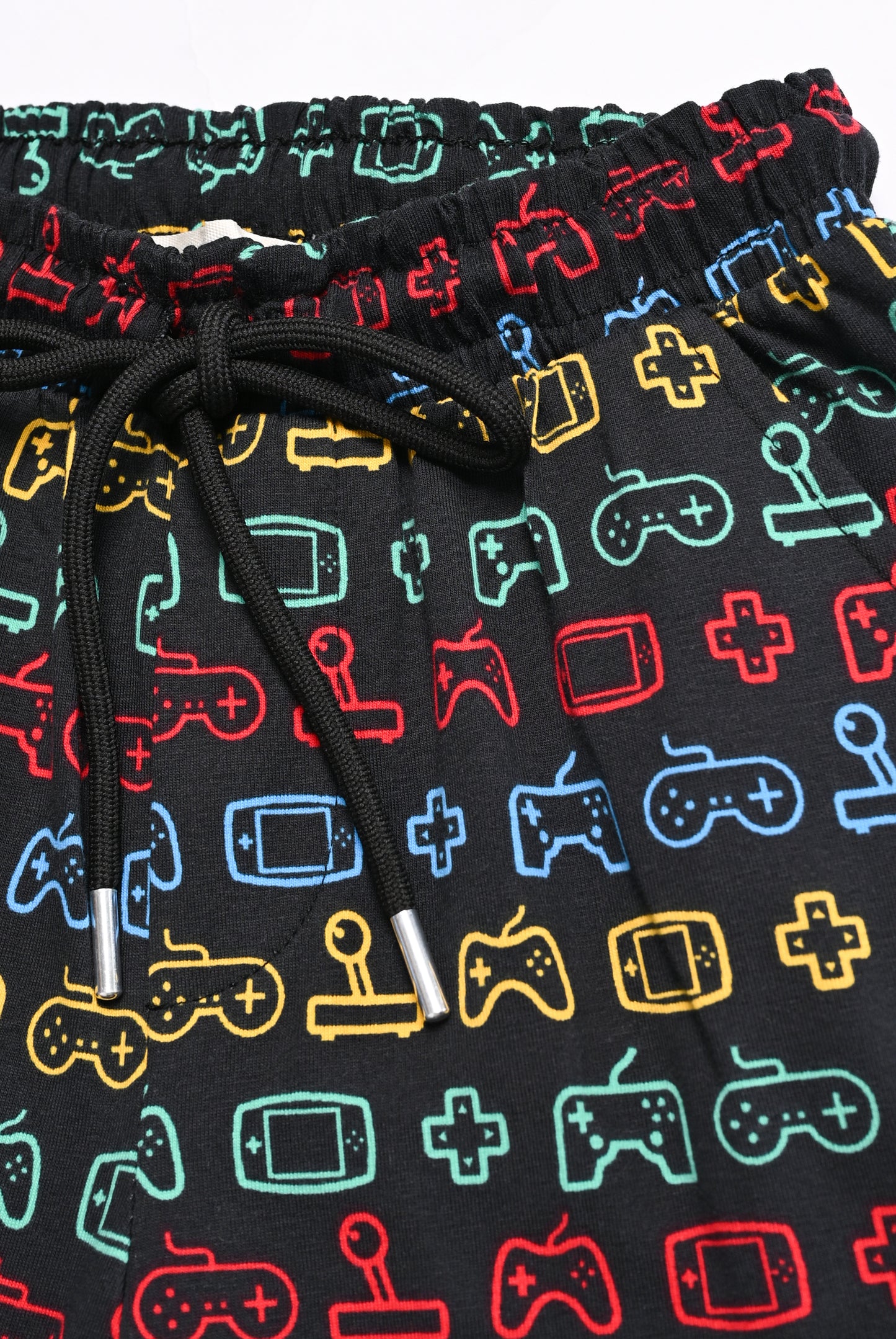 PRINTED YELLOW SHORTS Reality