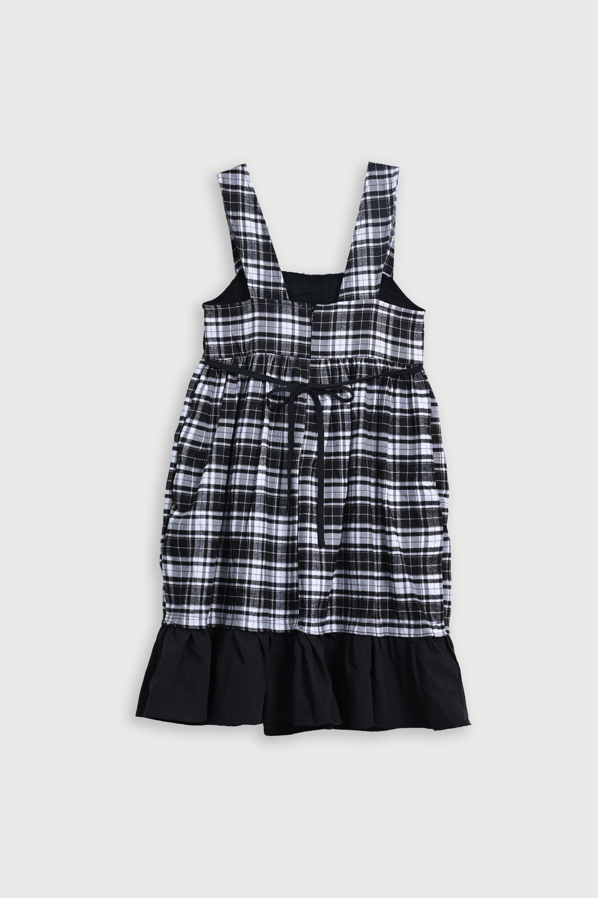 GIRL FANCY BLACK FROCK Reality