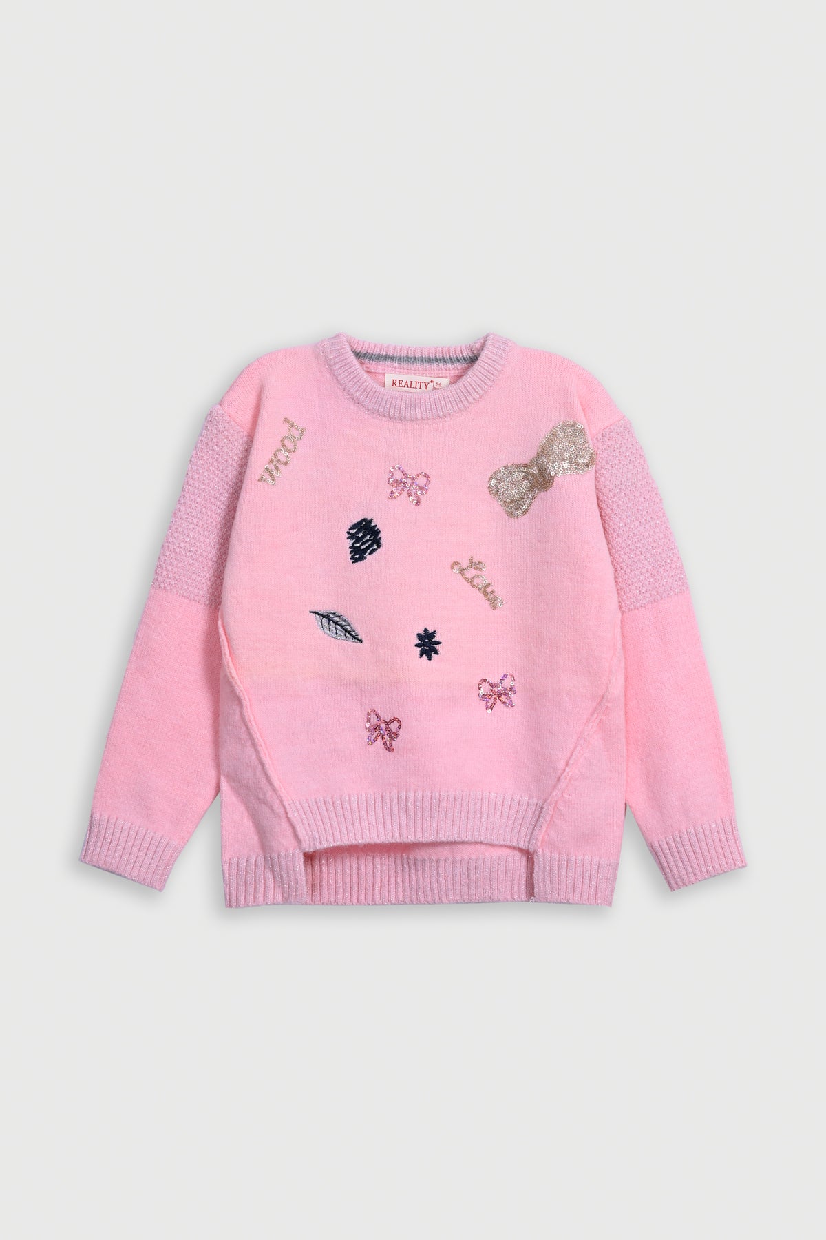 GIRL PINK SWEATER Reality