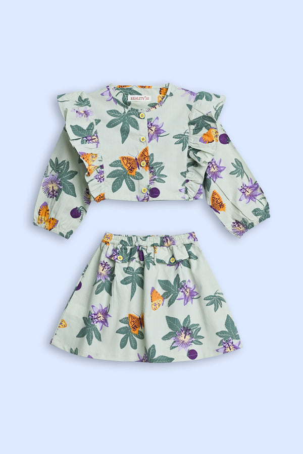 LAVENDER BLOOM LIGHT GREEN SUIT Reality