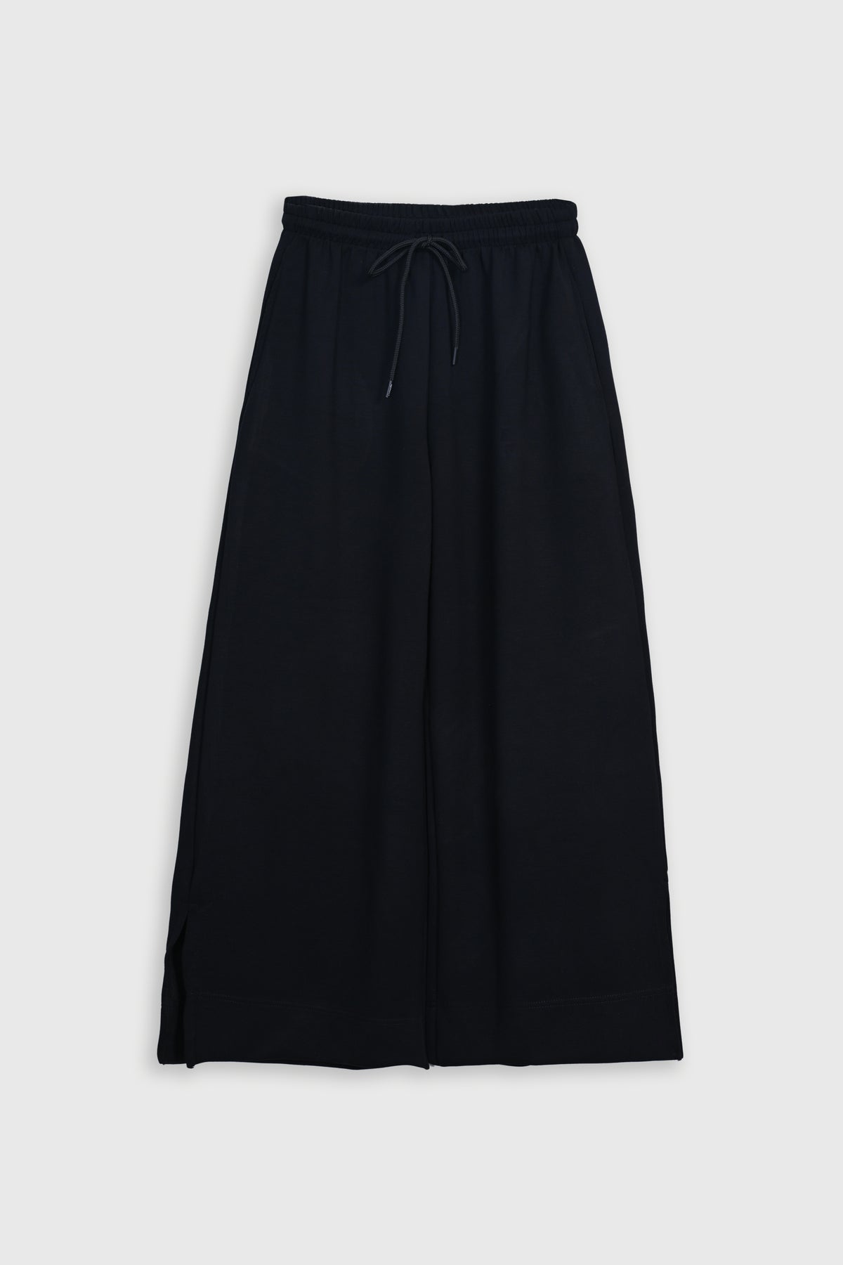 LADIES SOLID BEDFORD BLACK SUIT Reality