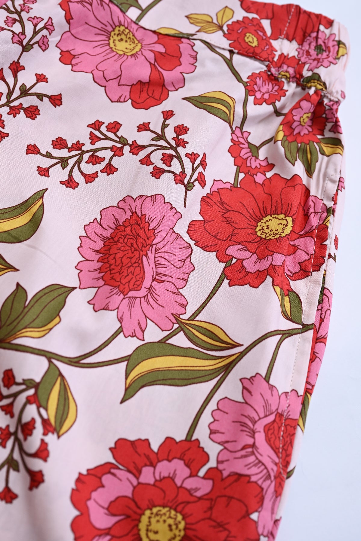 LADIES VINTAGE RED CO-ORD SET Reality