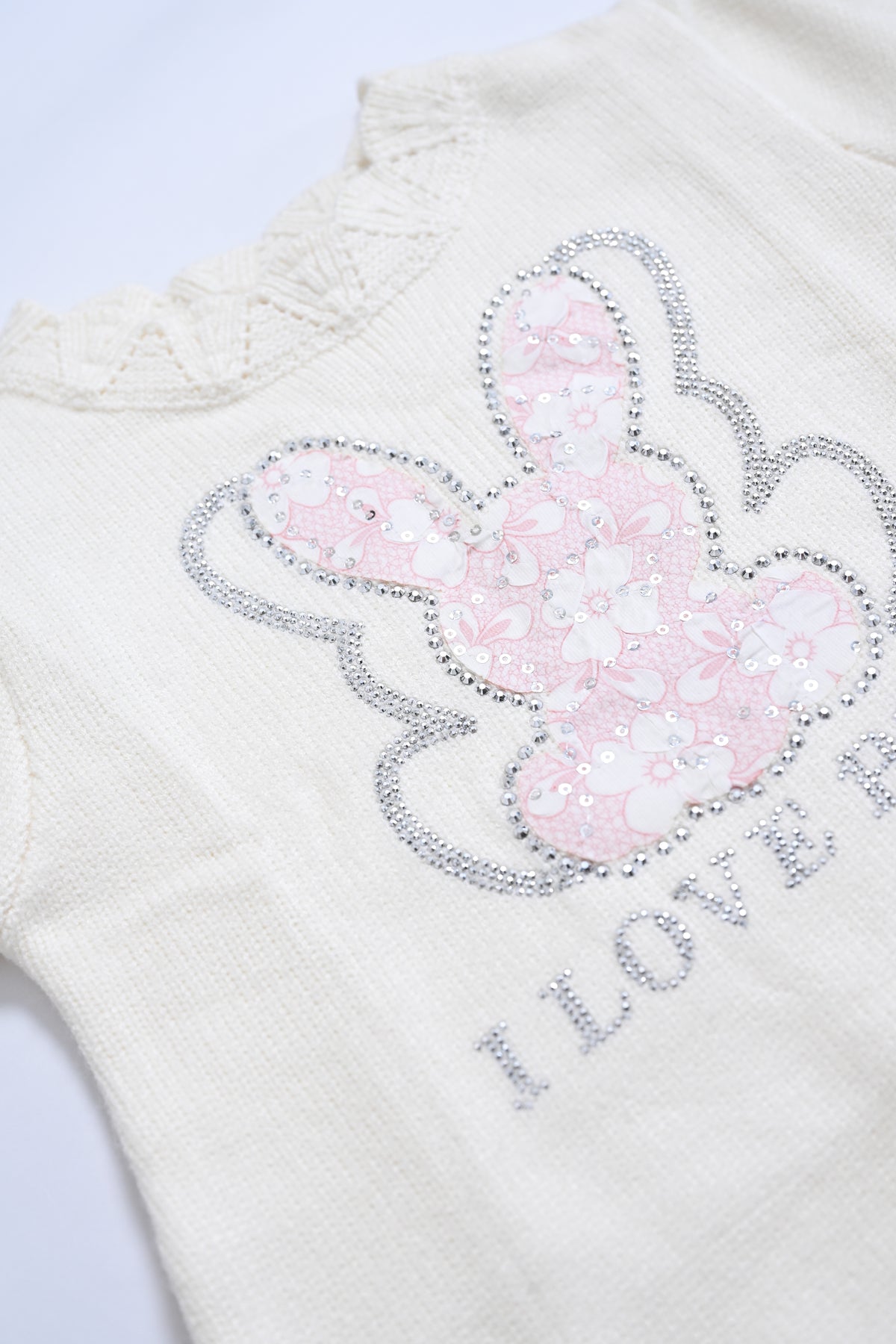 GIRL'S CREAM SWEATER Reality