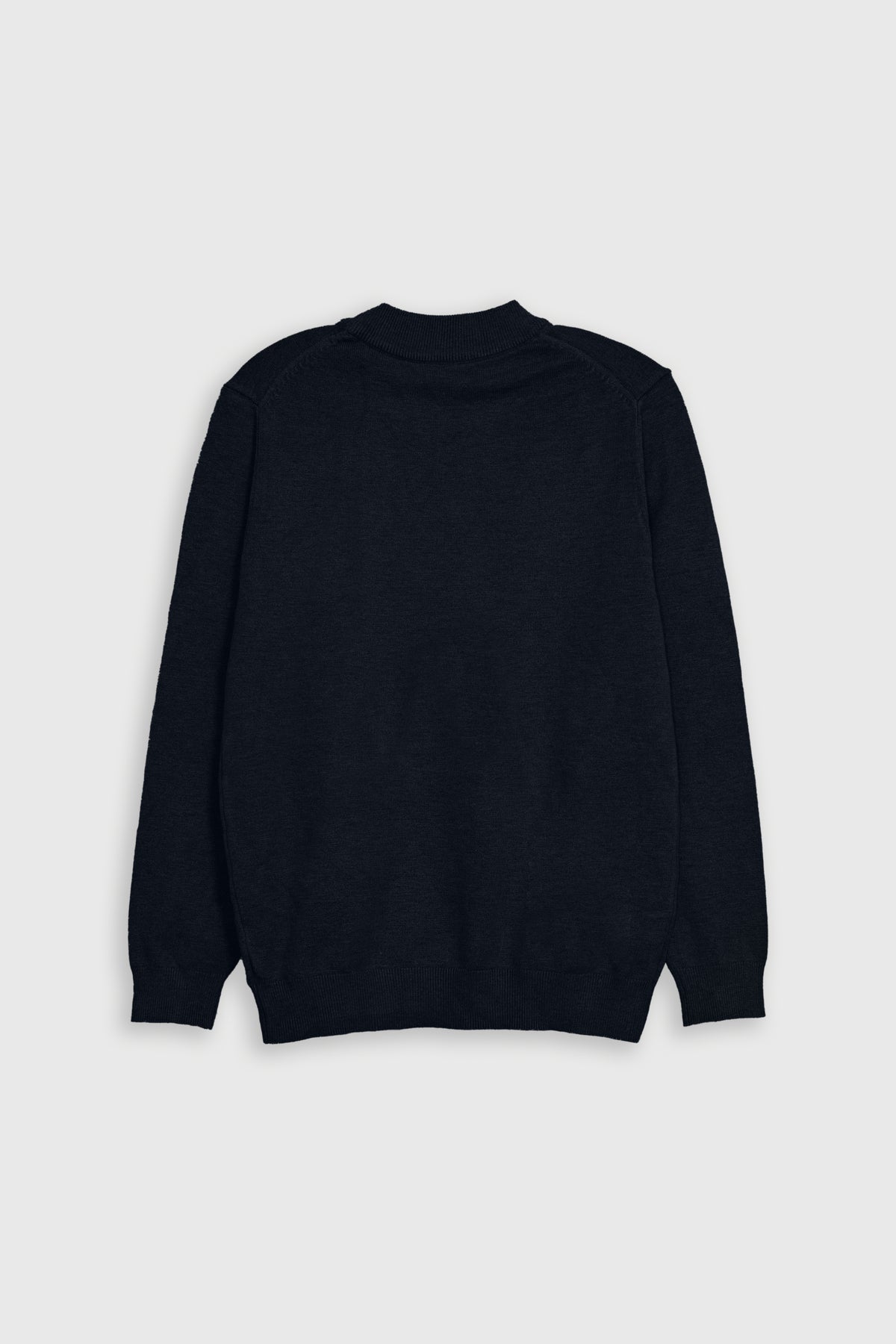 MEN CREW NECK BLACK SWEATER Reality