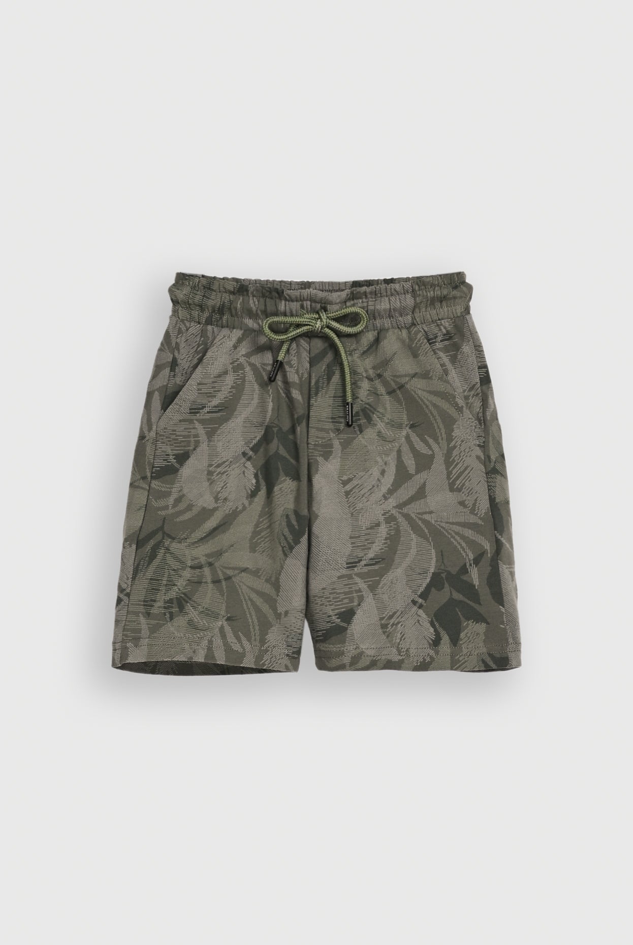 PRINTED GREEN SHORTS Reality