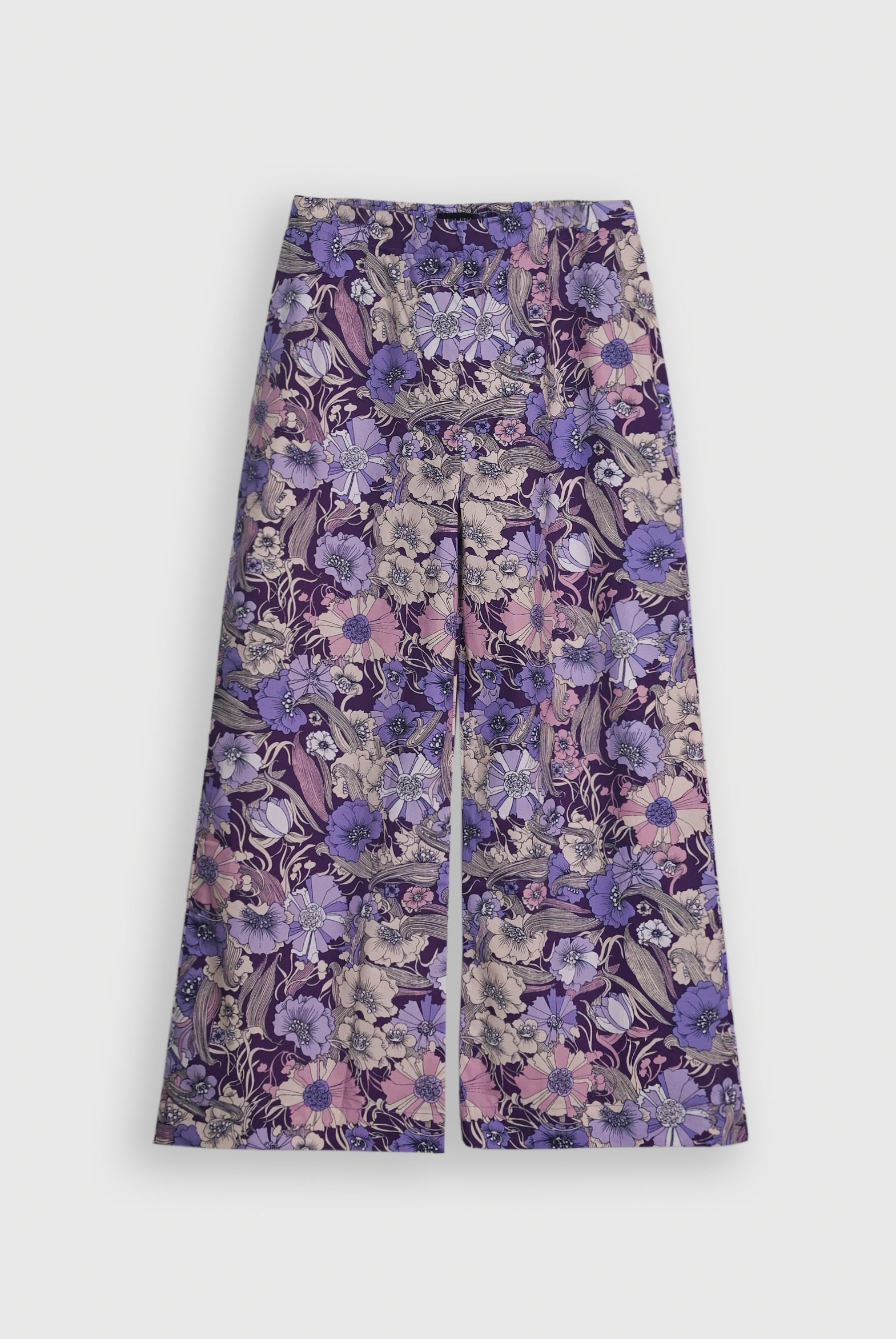 PURPLE FLORAL BLACK FROCK Reality