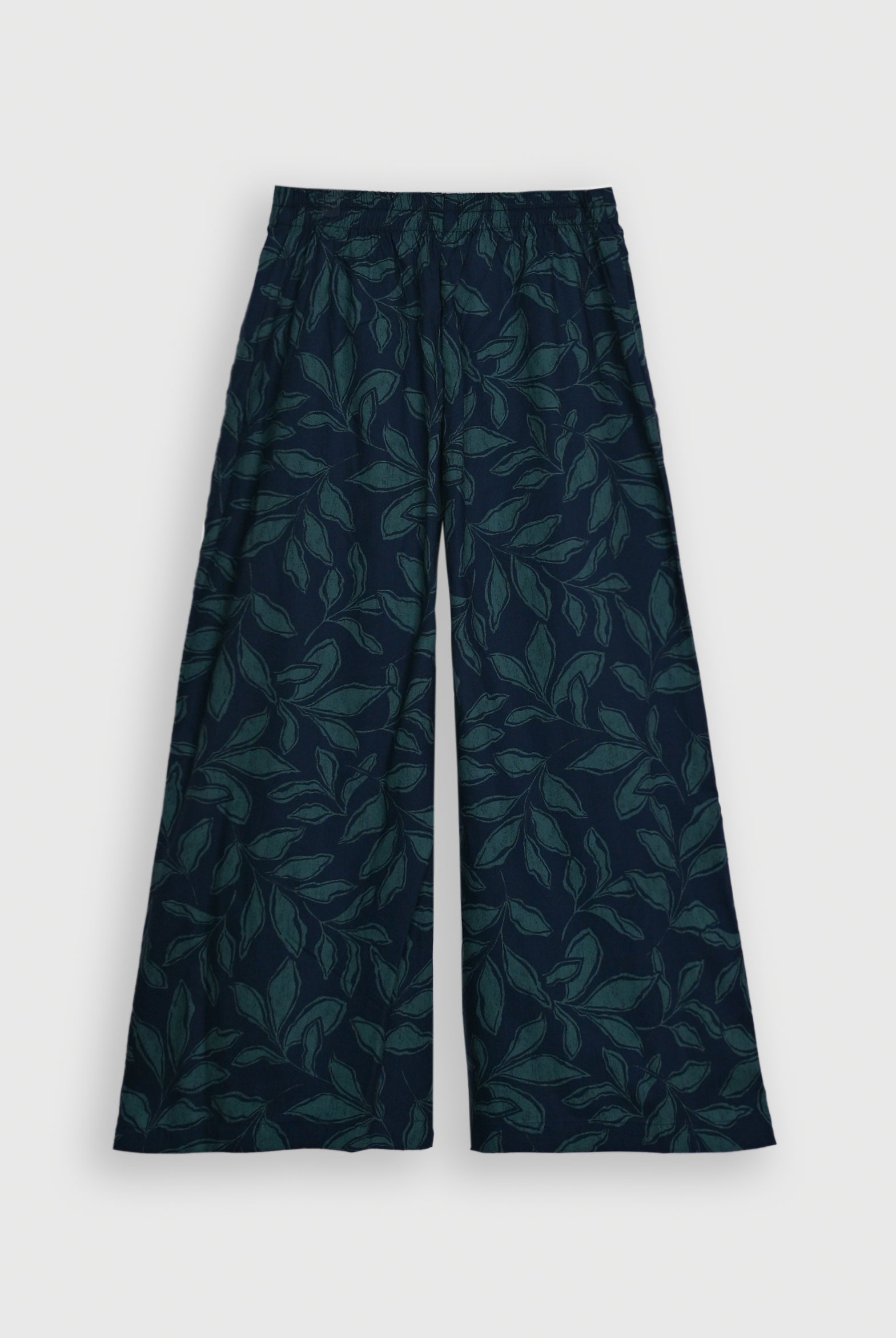 NAVY FLORAL FROCK Reality