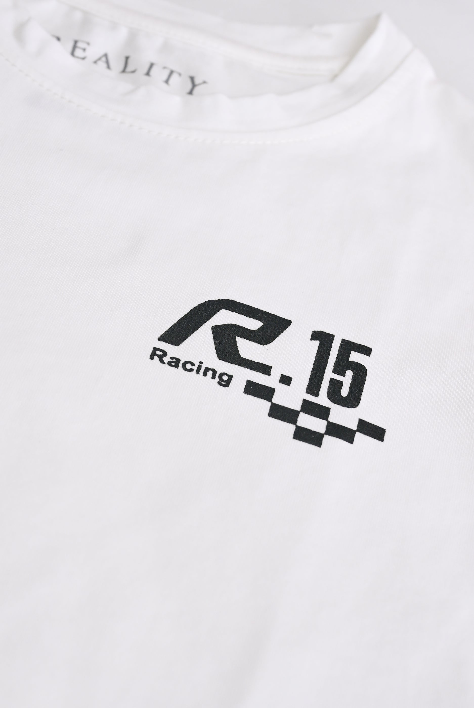 WORTHY GRAPHIC WHITE TEE Reality