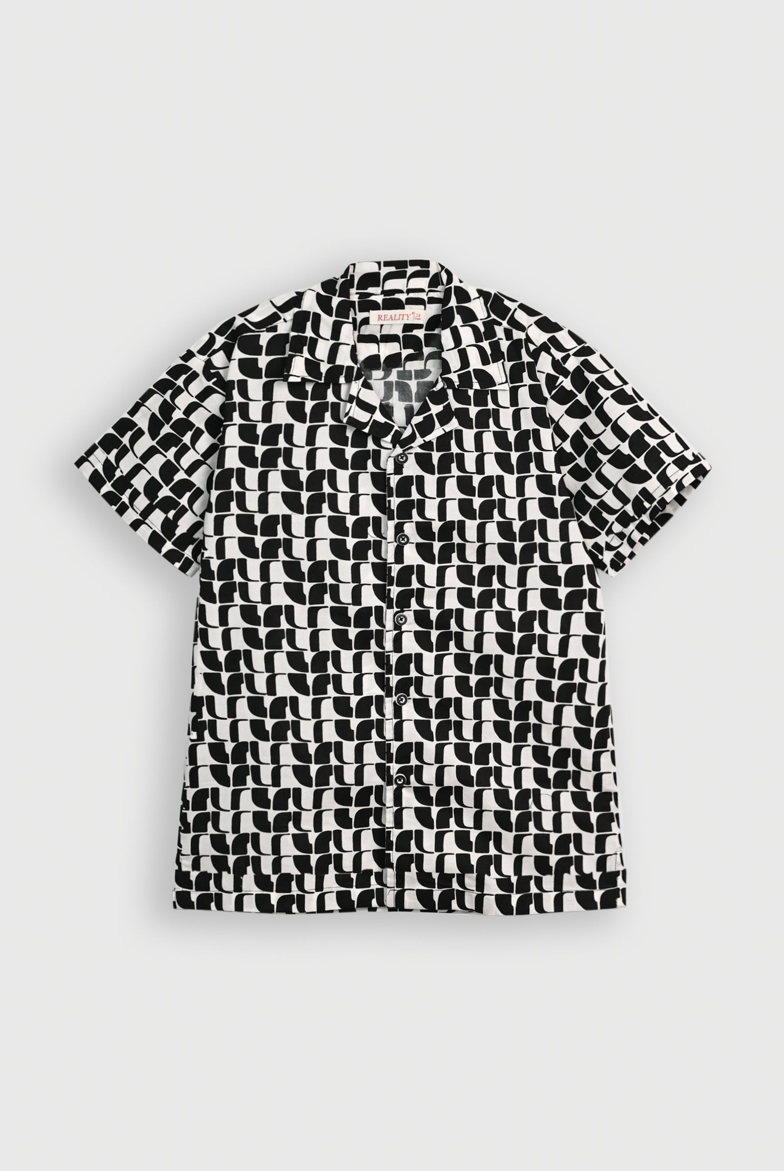 COAT COLLAR WHITE CASUAL SHIRT Reality