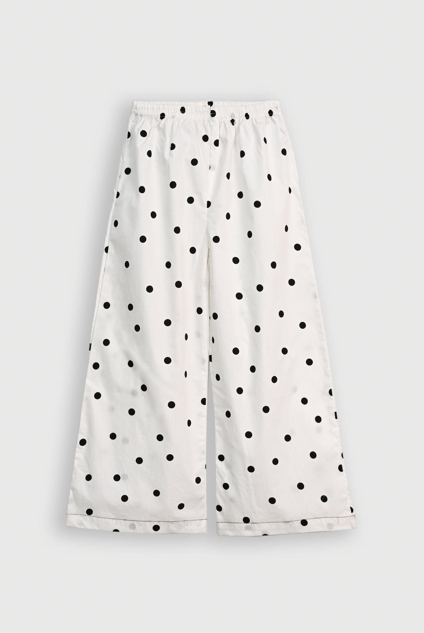 CHERRY MUSE OFF WHITE CO-ORD SET Reality