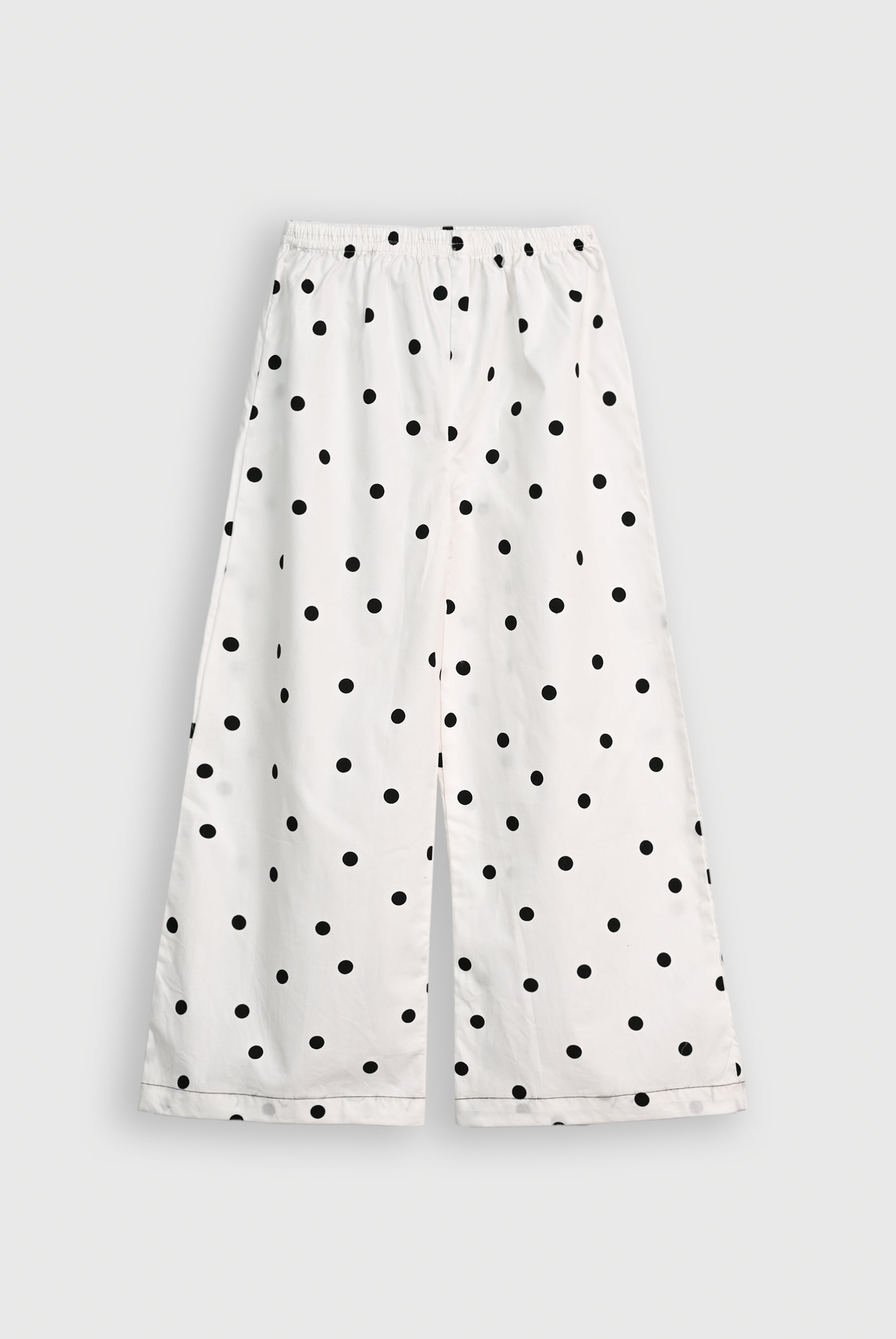 CHERRY MUSE OFF WHITE CO-ORD SET Reality