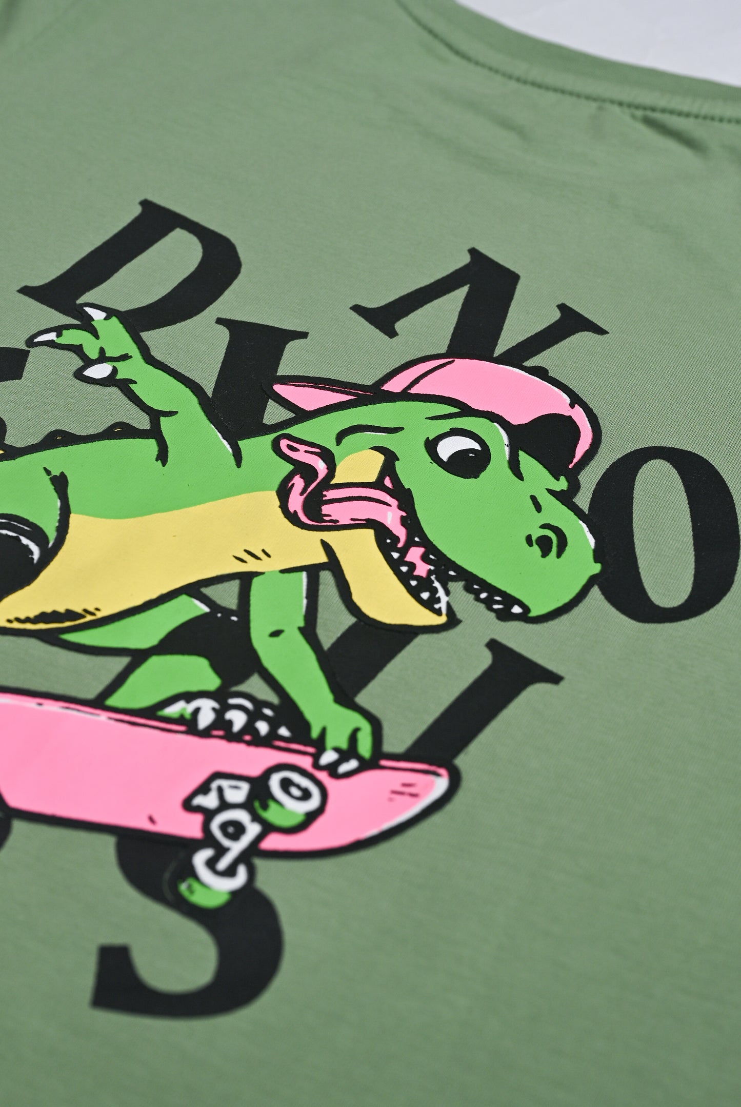TENNIS CLUB OLIVE TEE Reality